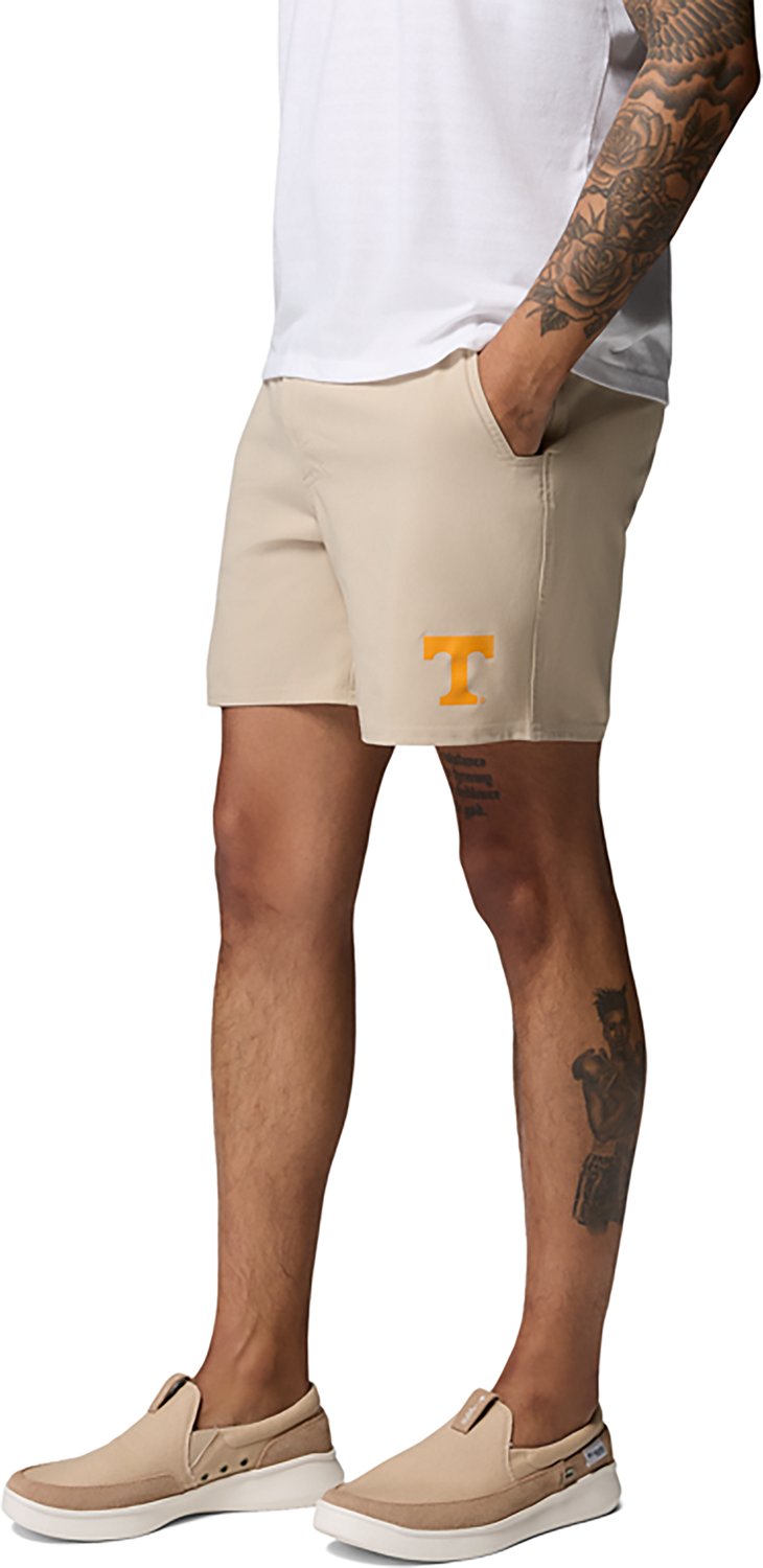 Columbia Sportswear Men's Tennessee Volunteers Terminal Roamer Stretch Shorts 6 in. - view number 3
