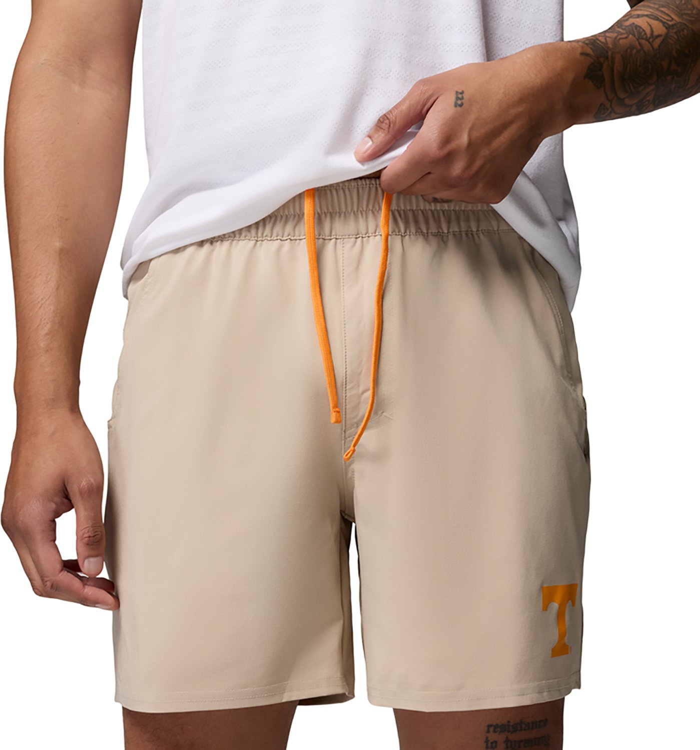 Columbia Sportswear Men's Tennessee Volunteers Terminal Roamer Stretch Shorts 6 in. - view number 4