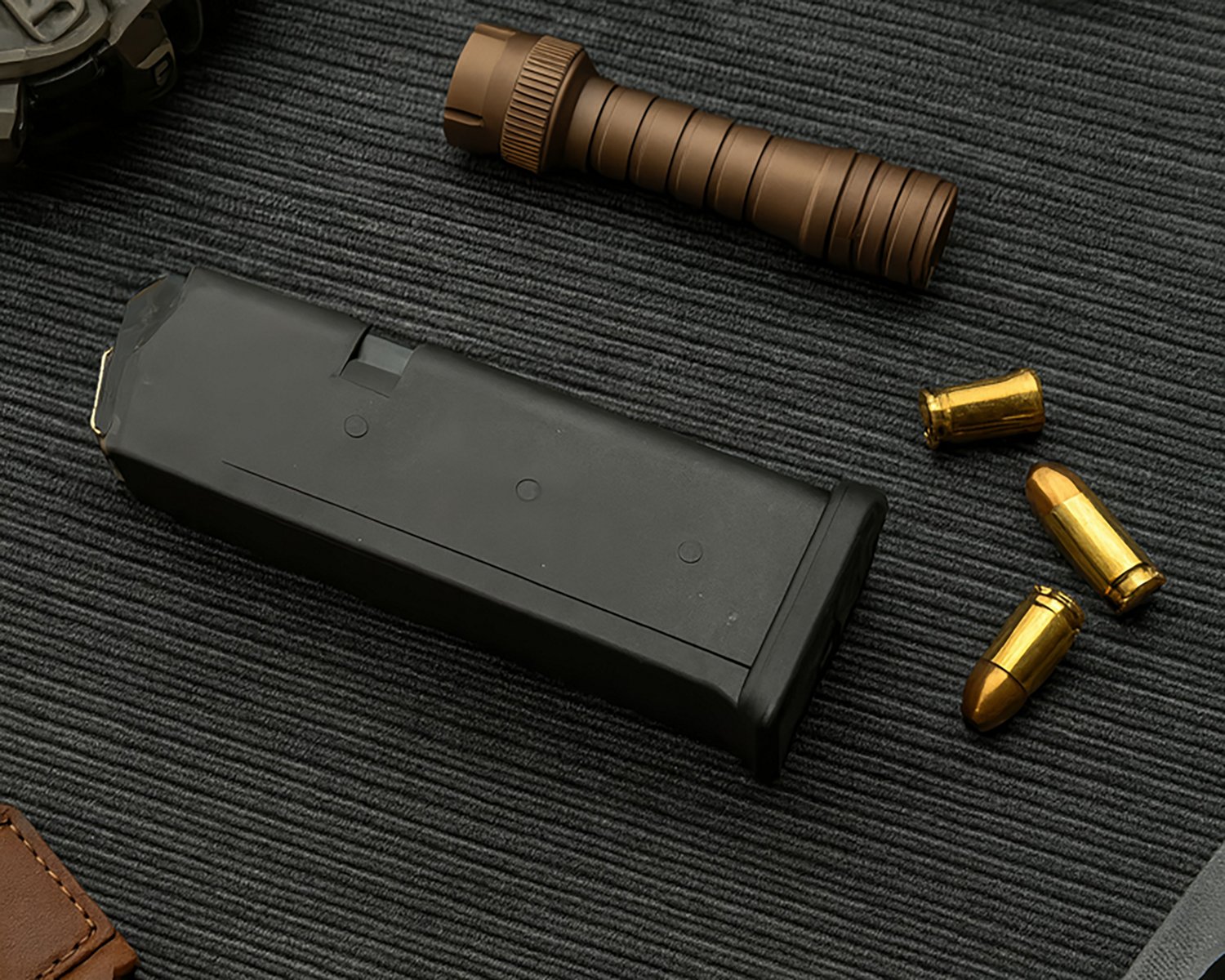 GLOCK G23 .40 S&W 13-Round Magazine - view number 2