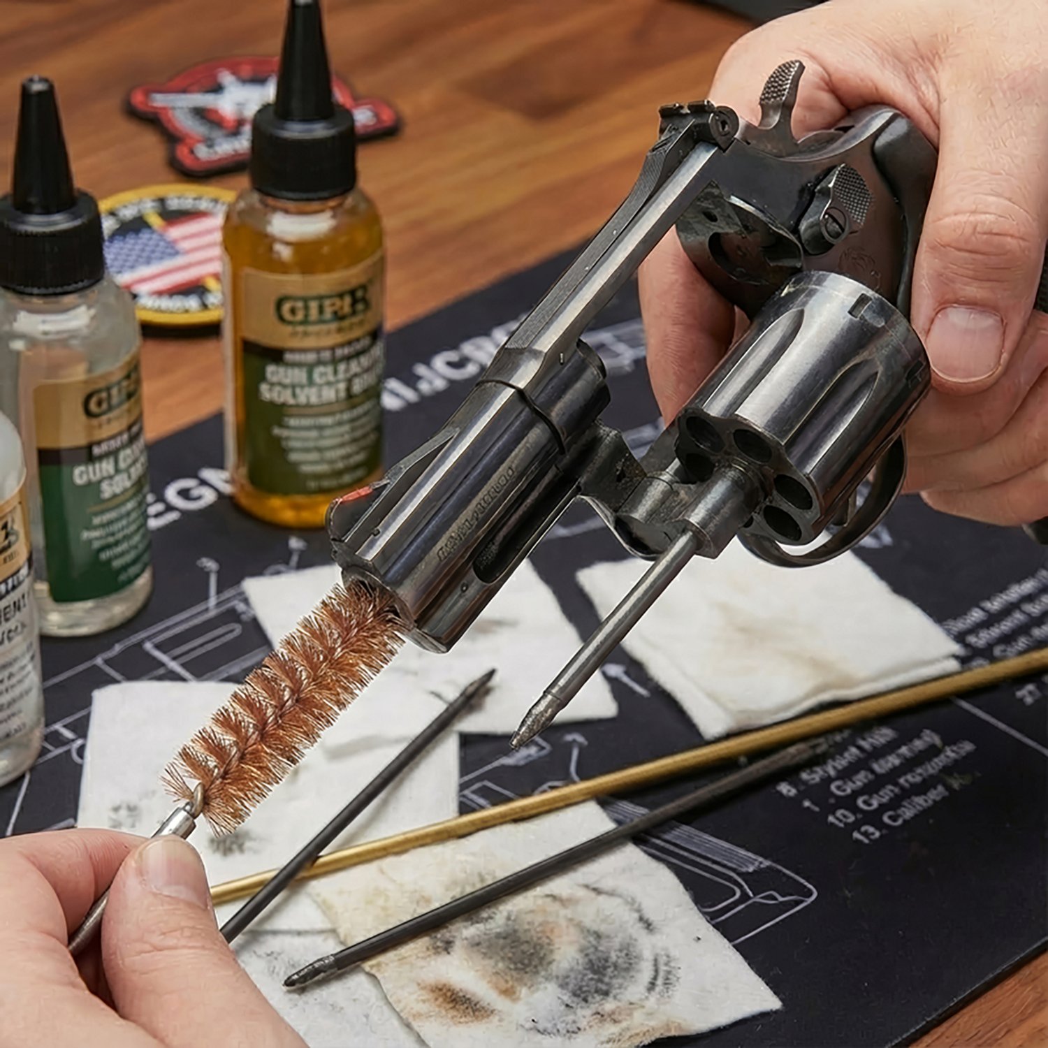 Hoppe's Phosphor Bronze Bore Cleaning Brush for .38 Caliber Pistols - view number 2