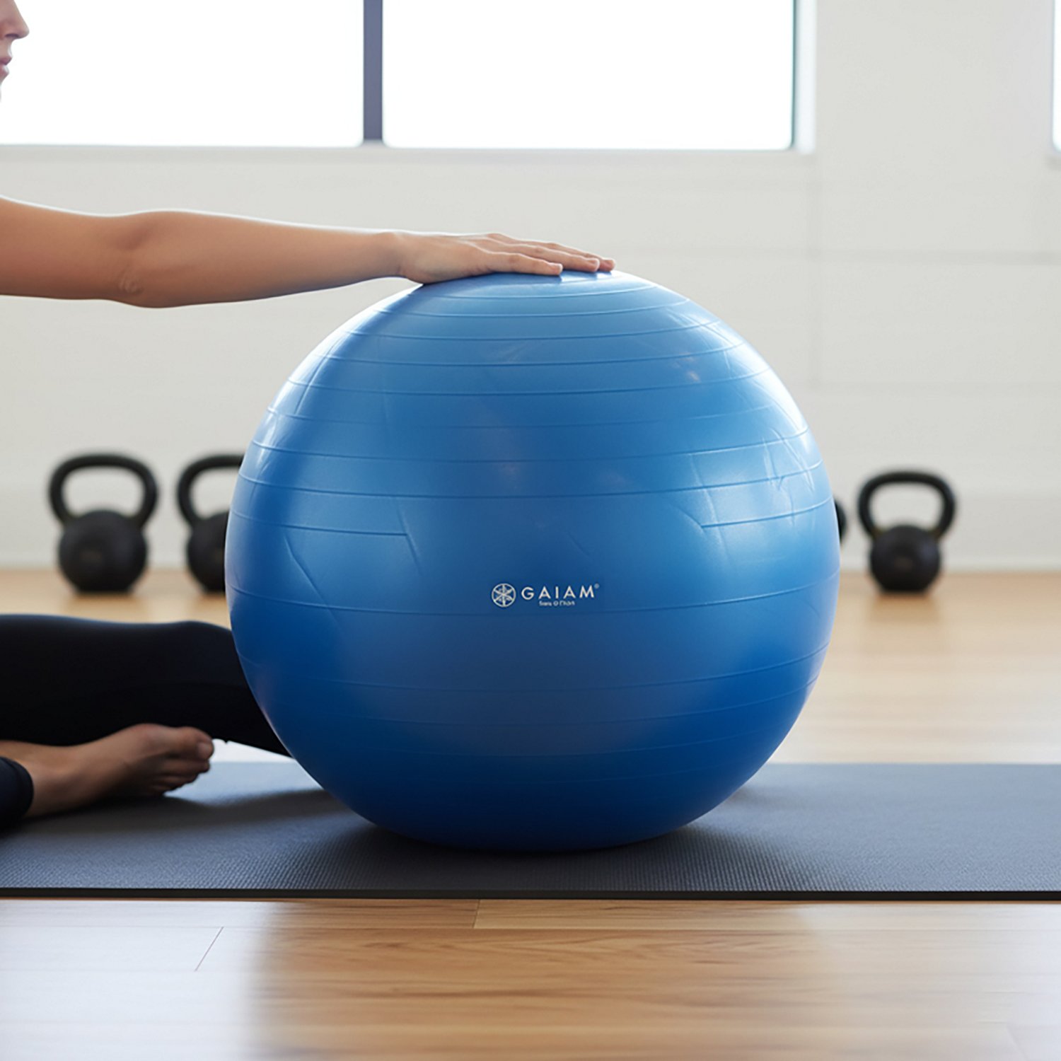 Gaiam Eco Total Body 75 cm Balance Ball Kit - view number 2