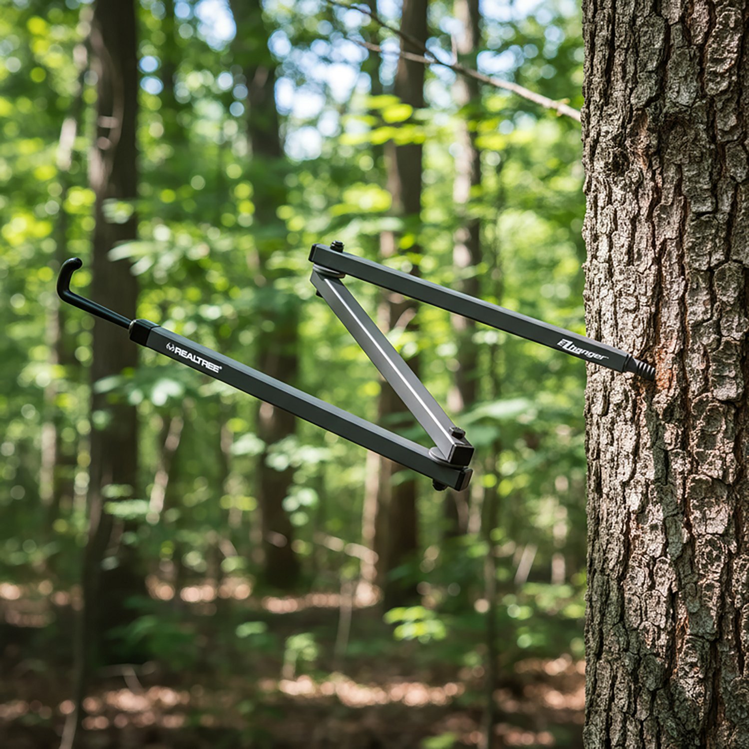 Team Realtree Multipurpose 3-Arm EZ Hanger - view number 3