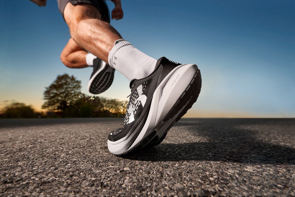 Under Armour Men’s Velociti Pace Shoes - view number 6