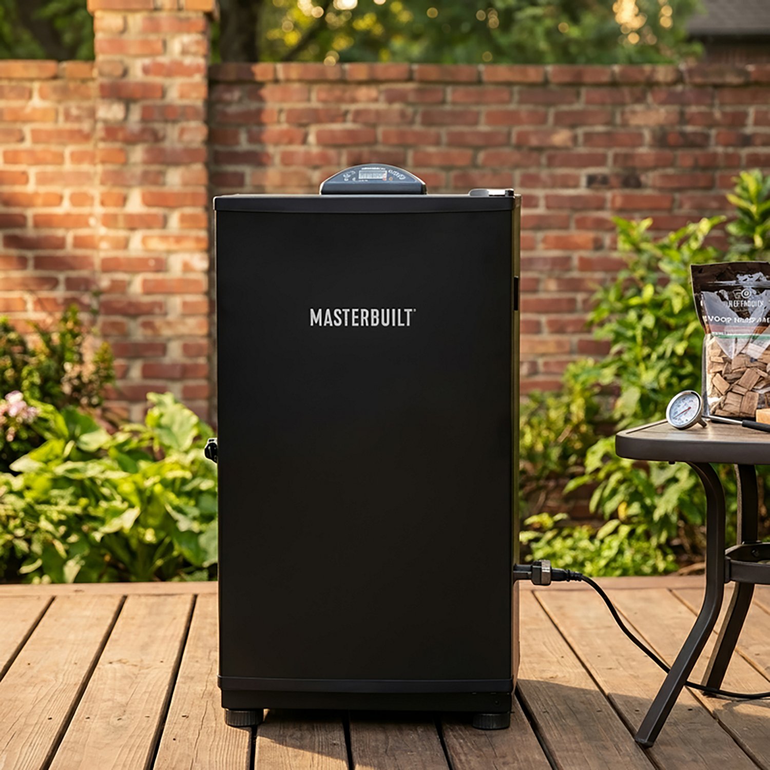 Masterbuilt MES 140B 40 in Digital Electric Smoker - view number 8