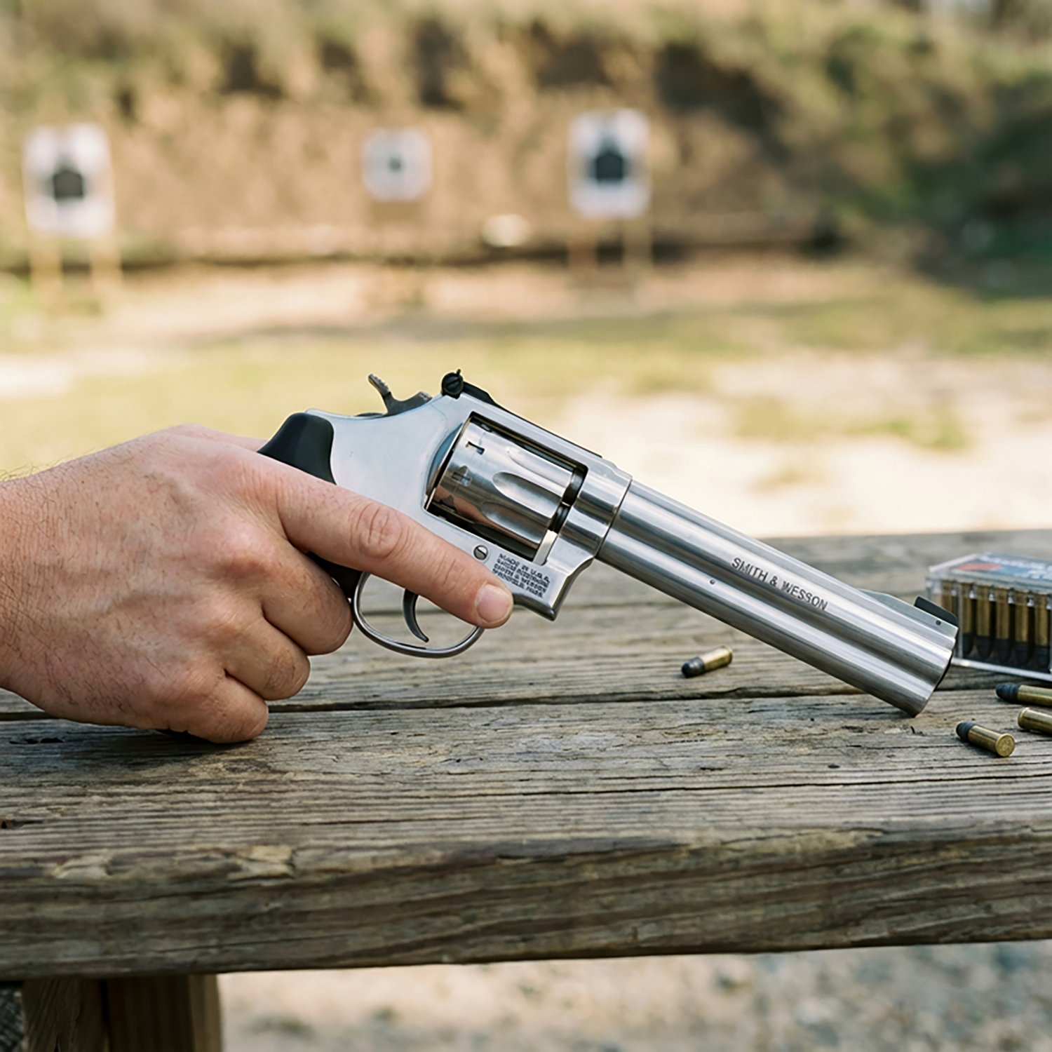 Smith & Wesson Model 617 .22 LR K-frame Revolver - view number 7