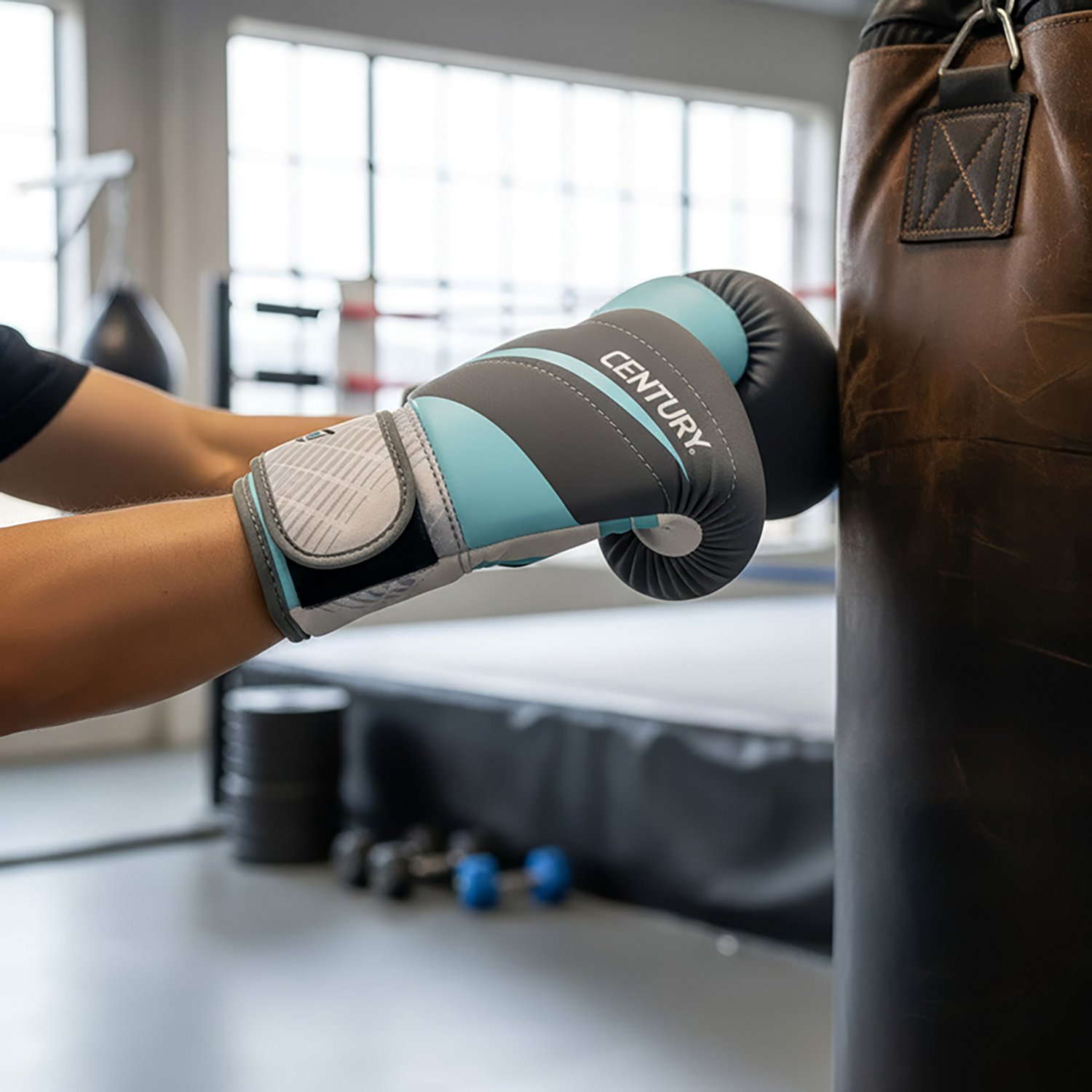 Century Women's Brave Neoprene Boxing Gloves - view number 6