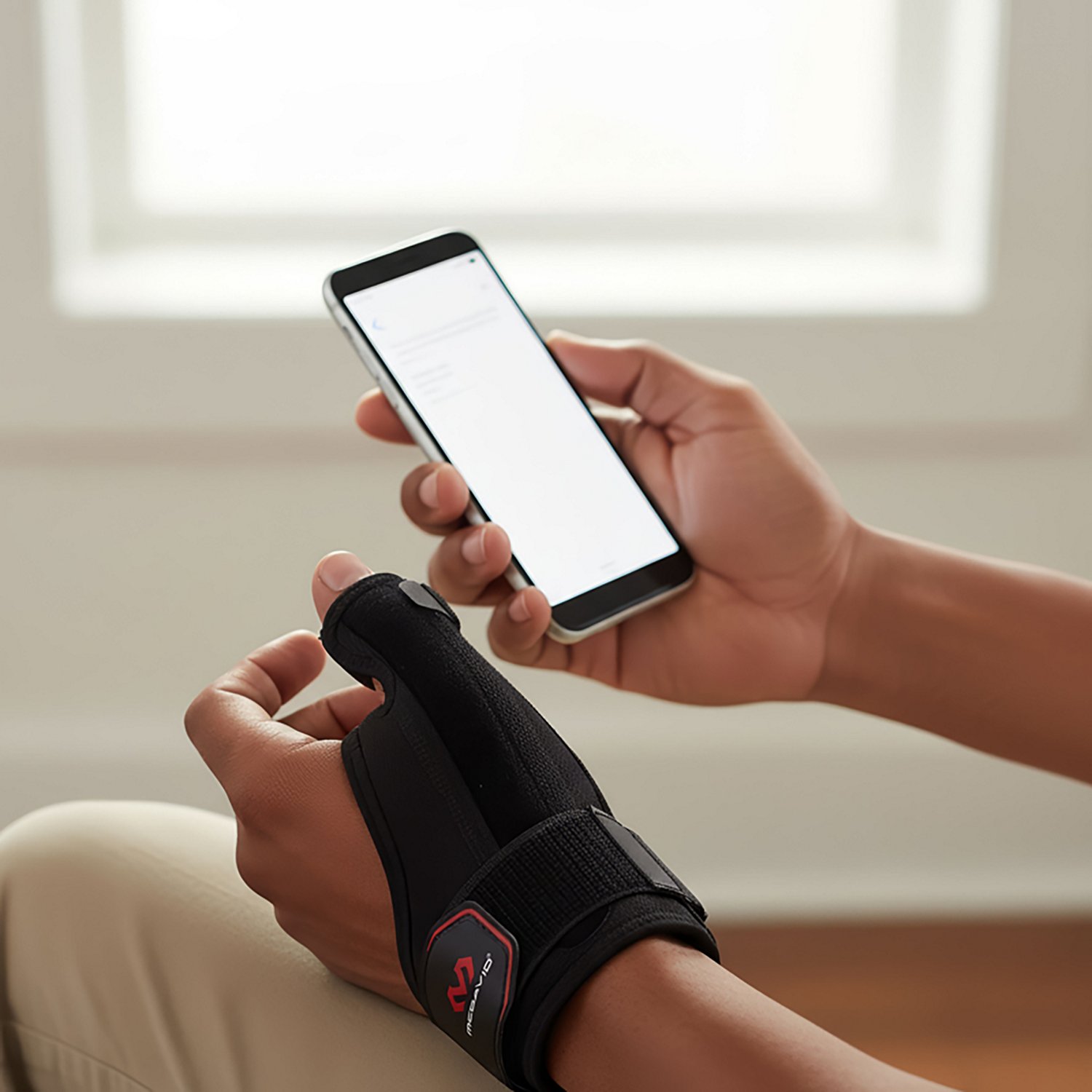 McDavid Adults' Thumb Stabilizer                                                                                                 - view number 3