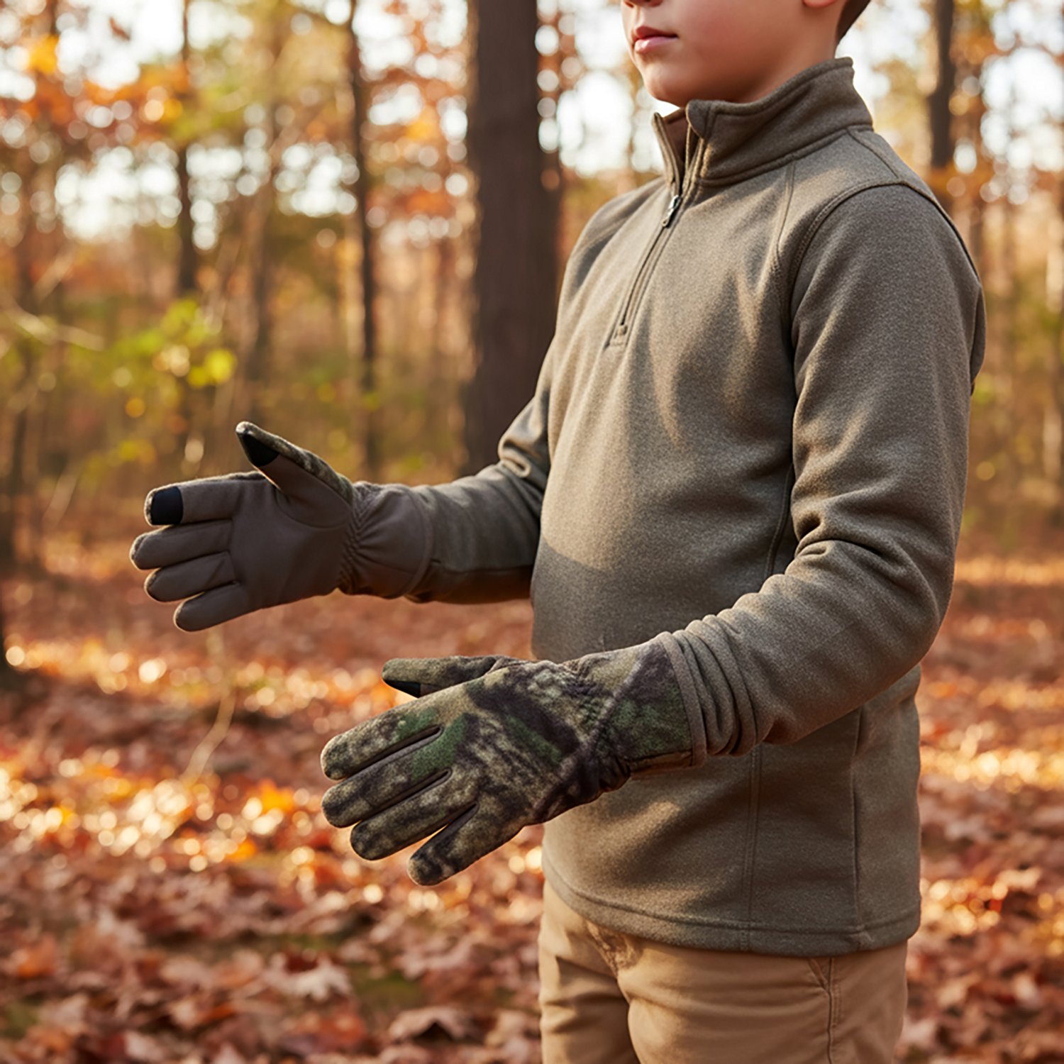 Magellan Outdoors Youth Ozark Fleece Gloves - view number 2