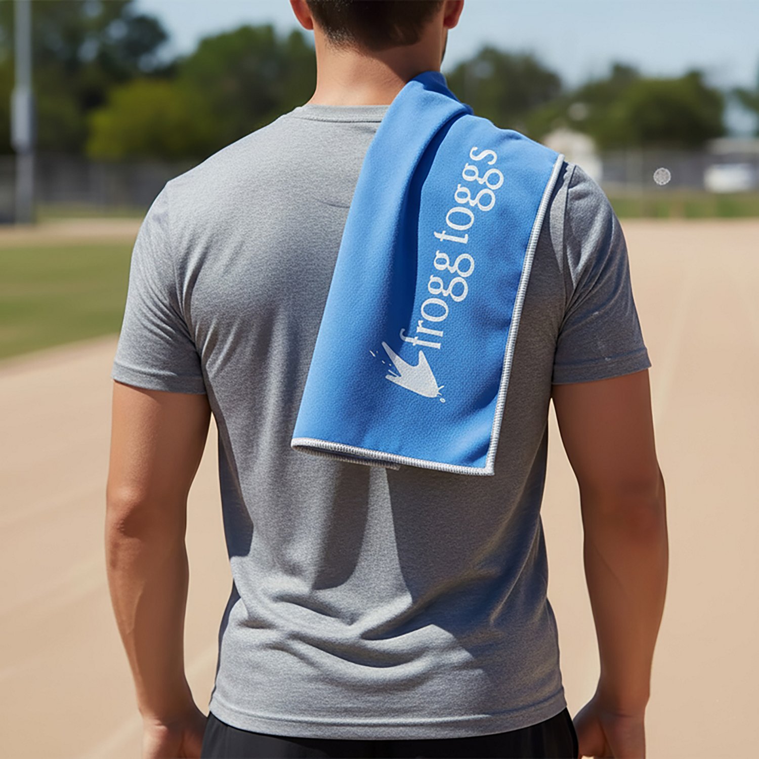 frogg toggs Chilly Pad PRO Microfiber Cooling Towel - view number 3