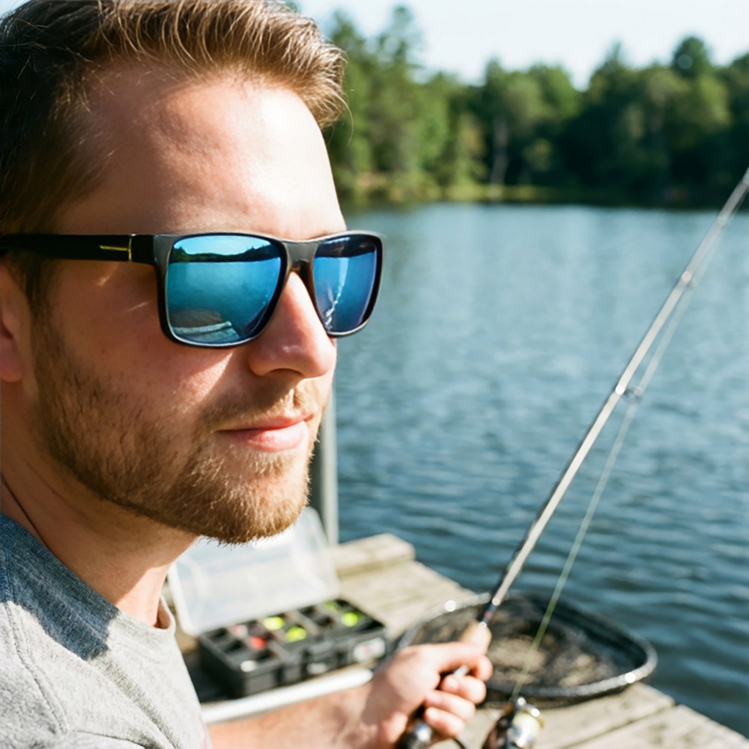 Maverick Large Plastic Polarized Sunglasses - view number 3