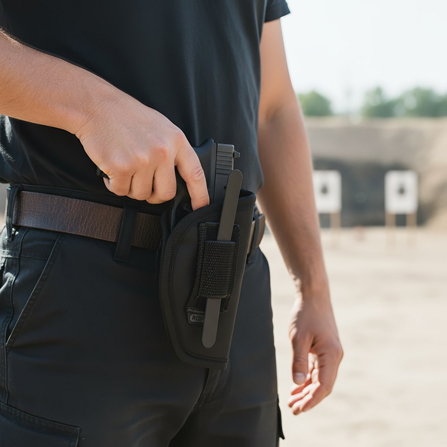 Redfield Glock 17/19 Sig Sauer P229 4-4.5 in Semiautomatic IWB Holster - view number 3