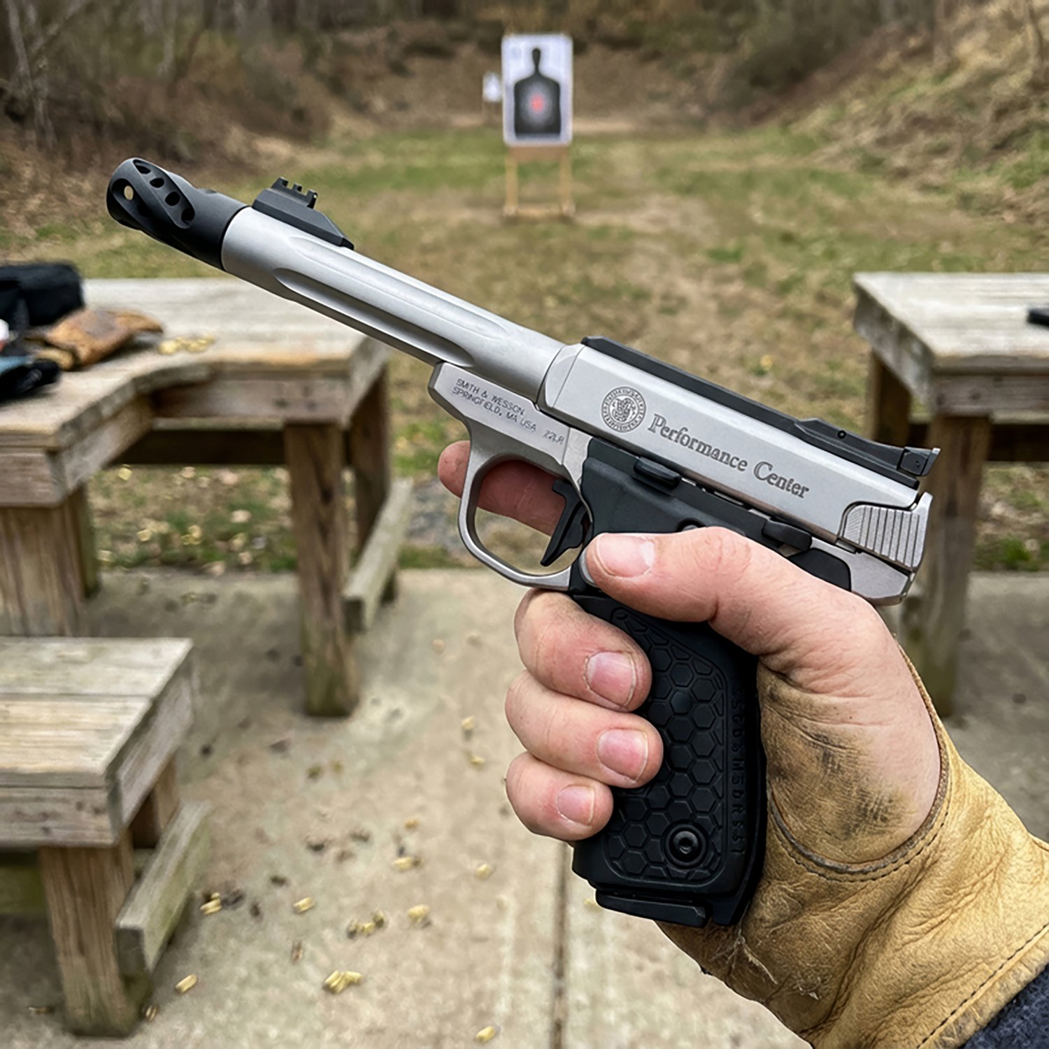 Smith & Wesson Performance Center Victory Target .22 LR Pistol - view number 3