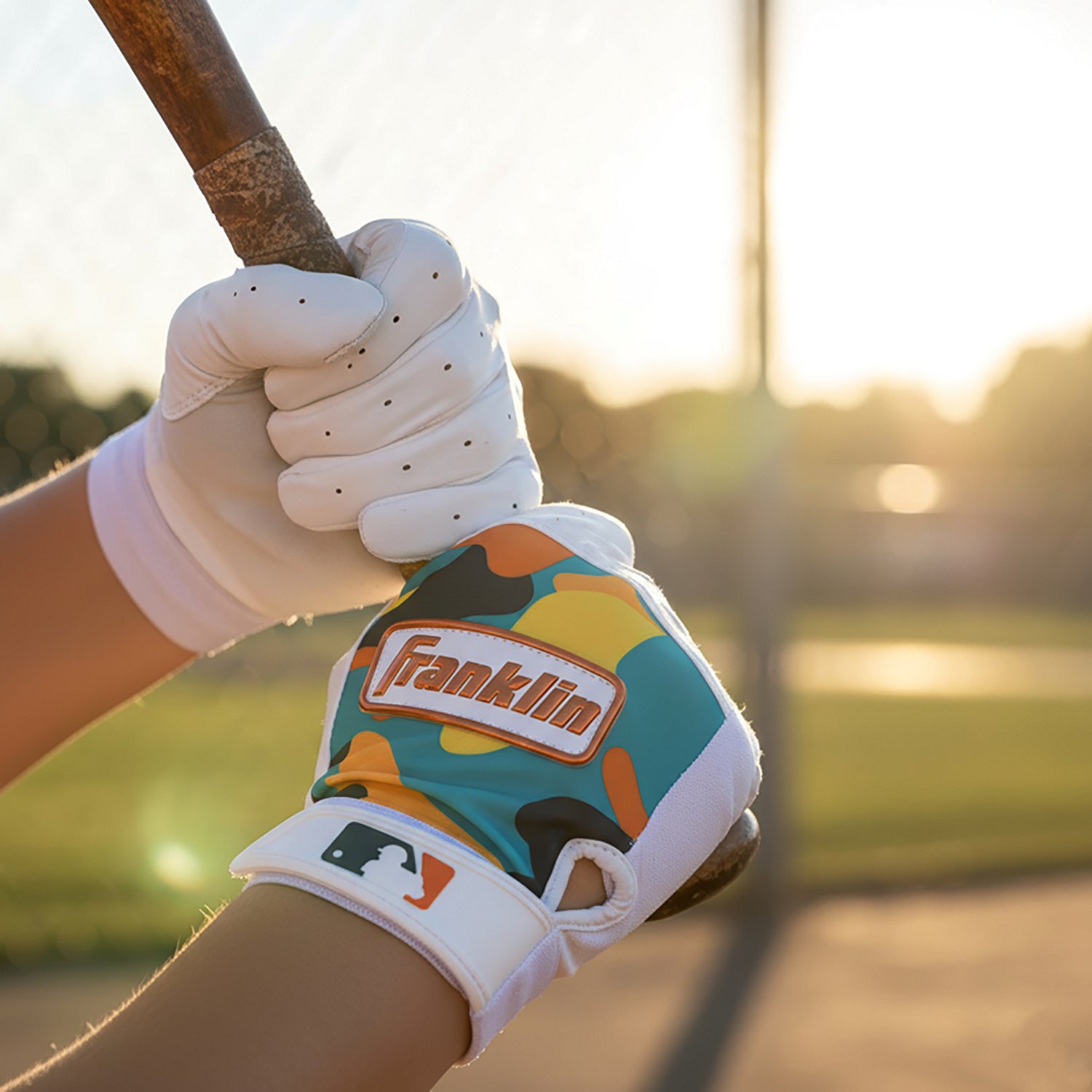 Franklin Boys' MLB Classic One Hi-Lite Batting Gloves - view number 3