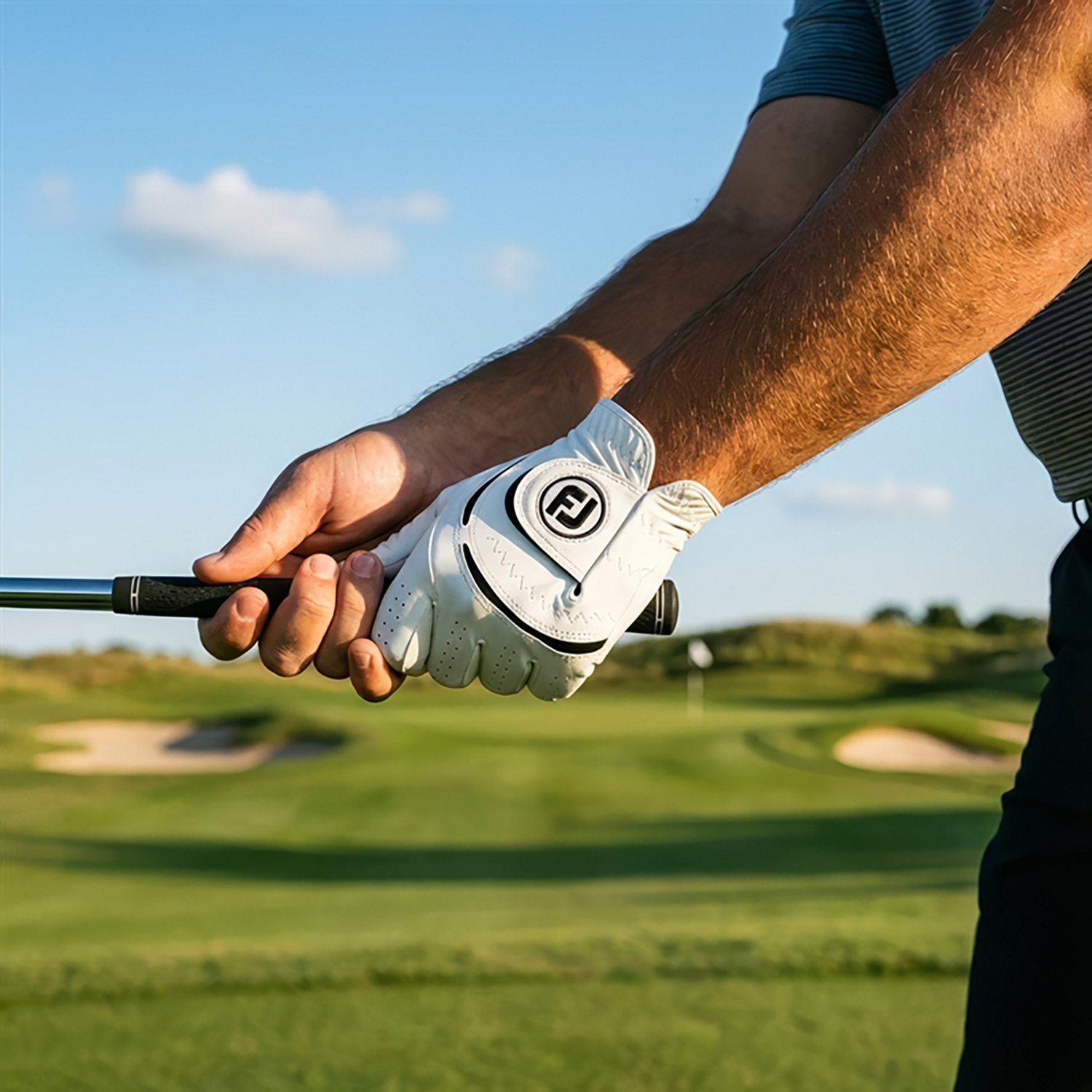 FootJoy Men's 2023 WeatherSof Regular Glove - view number 4