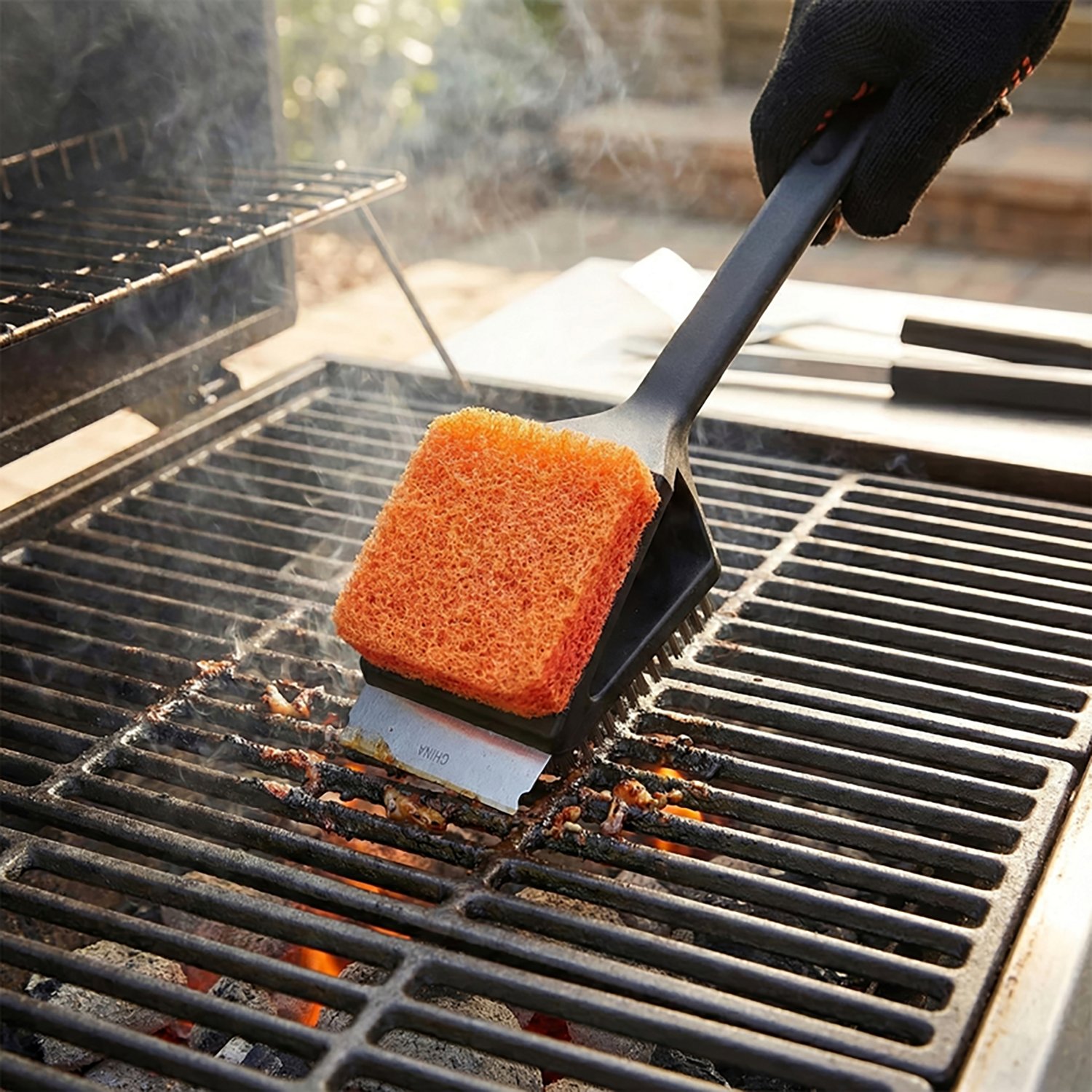 Mr. Bar-B-Q Dual Grill Brush with Scrub Pad                                                                                      - view number 6