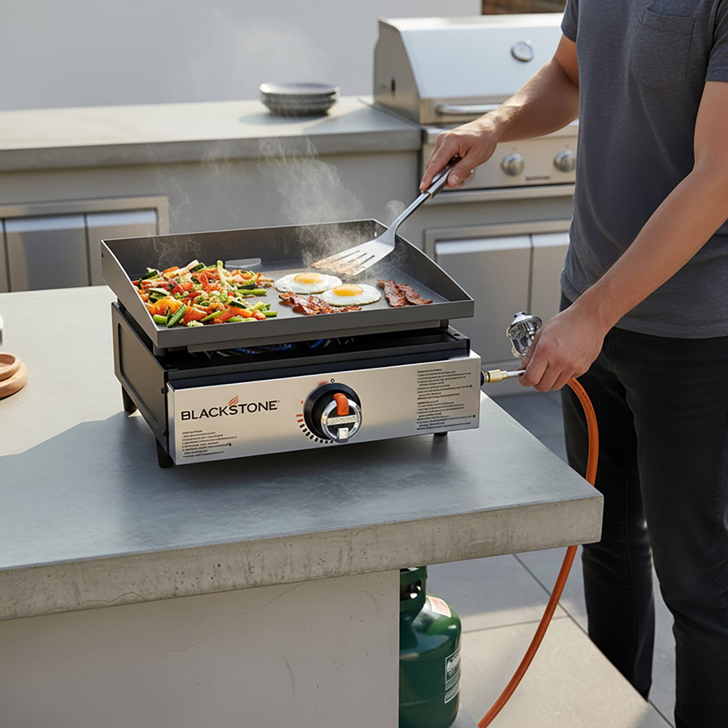 Blackstone Original 17 in Single Burner Stainless Tabletop Griddle - view number 2