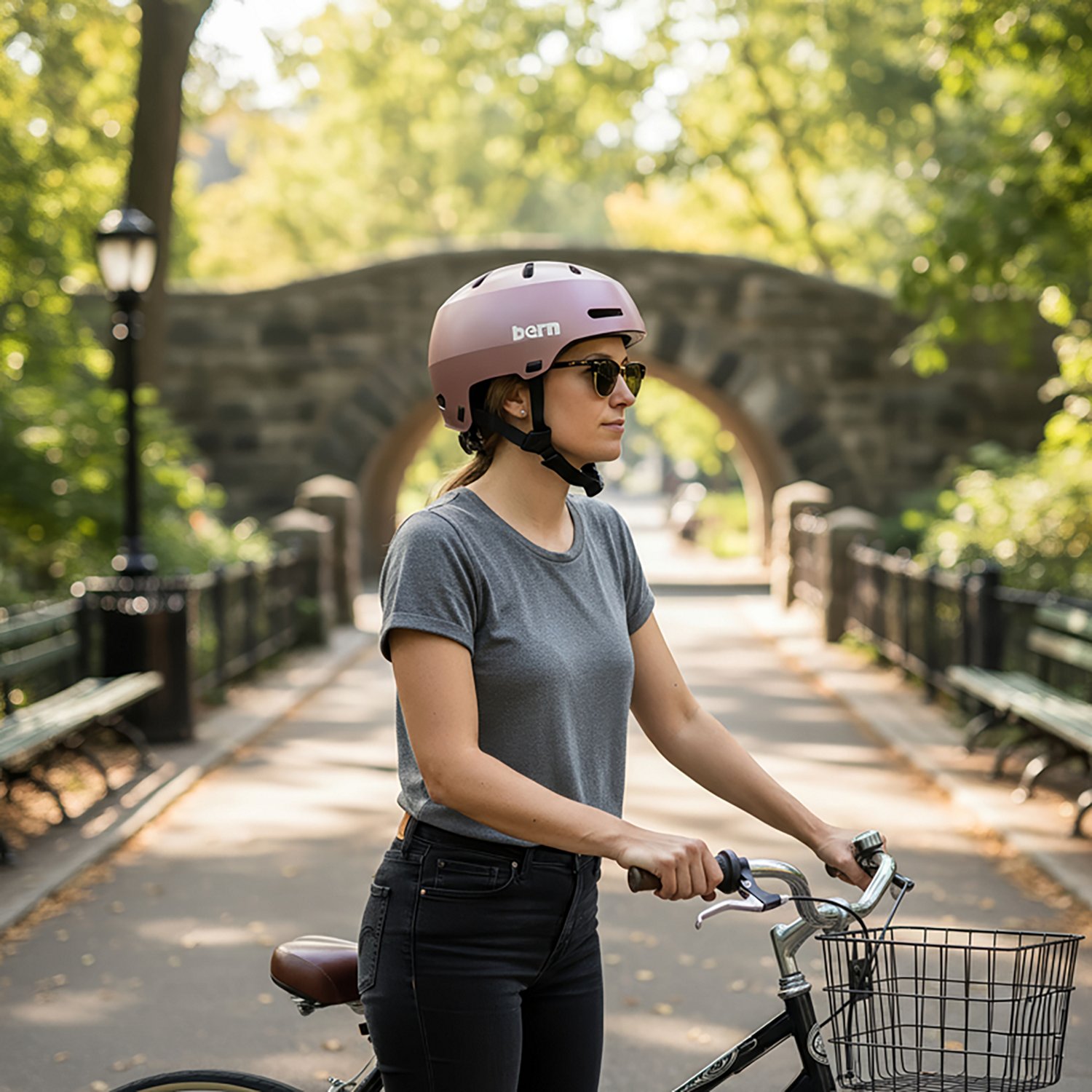 Bern Women's Macon 2.0 Bike Helmet                                                                                               - view number 4
