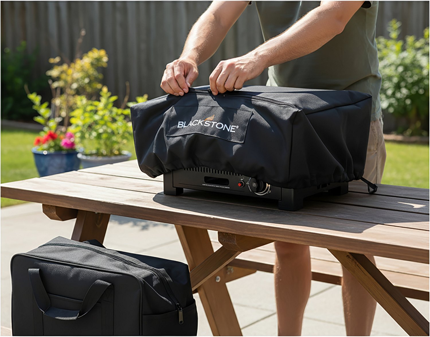 Blackstone 17 in Tabletop Griddle Cover                                                                                          - view number 2