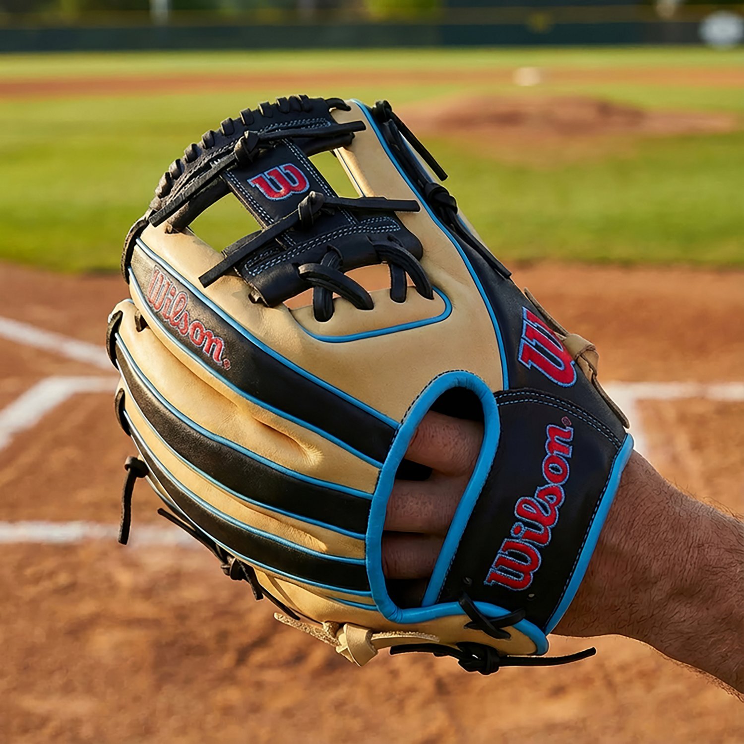 Wilson 11.5 in A1000 1786 Infield Baseball Glove                                                                                 - view number 8