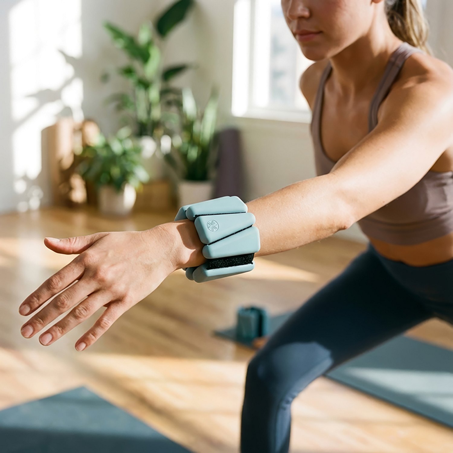 Gaiam 1 lb Wrist/Ankle Weights 2-Pack - view number 4