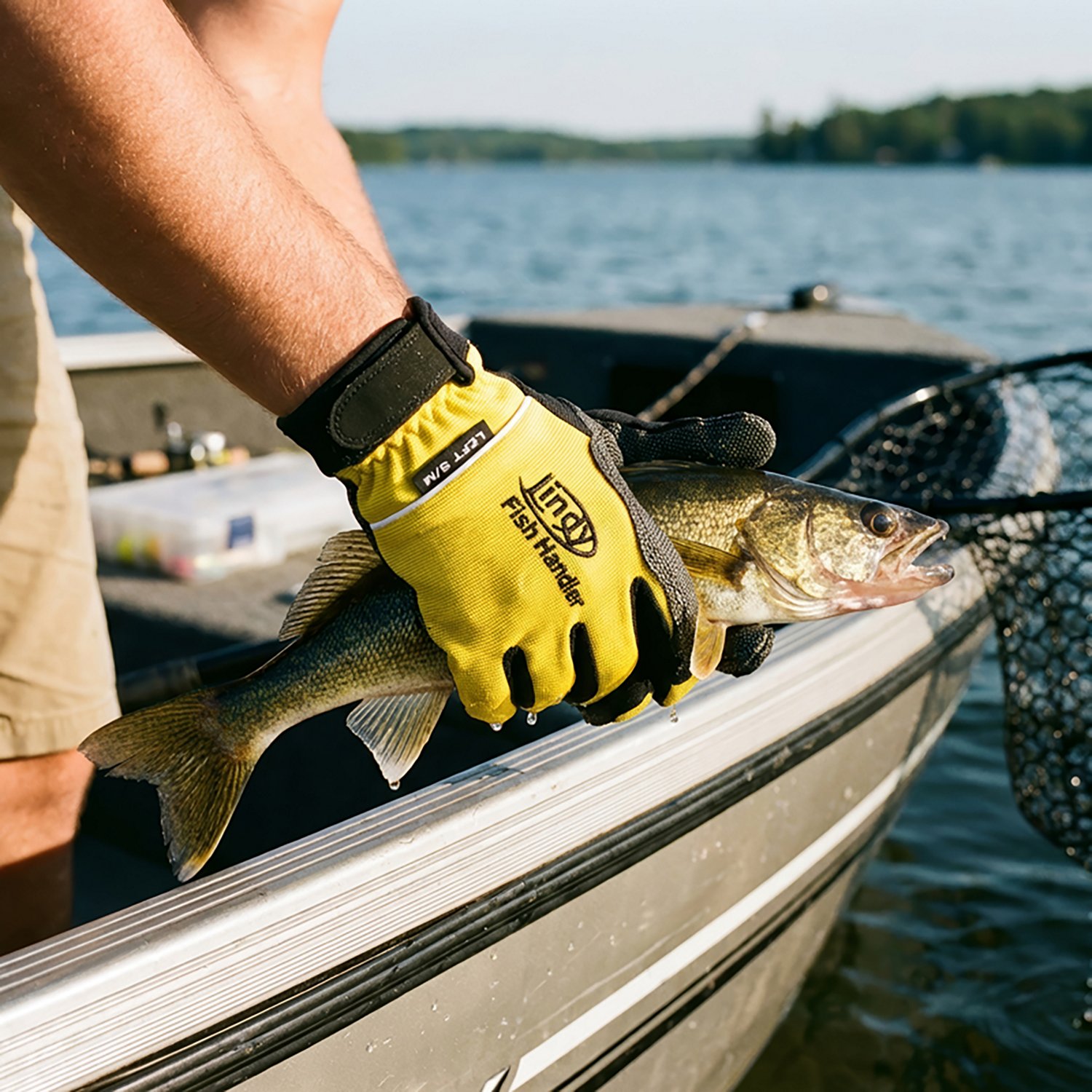 Lindy Adults' Left-handed Medium Fish Handling Glove - view number 2