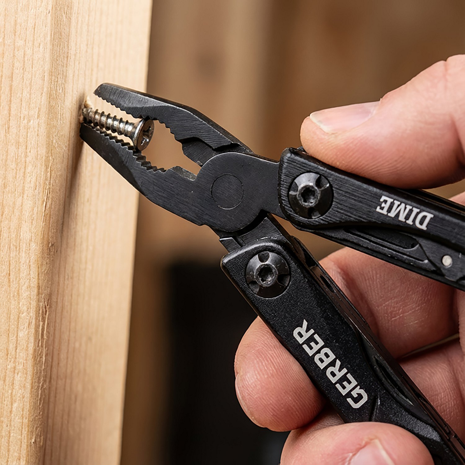 Gerber Dime Black Needle Nose Multi-Tool