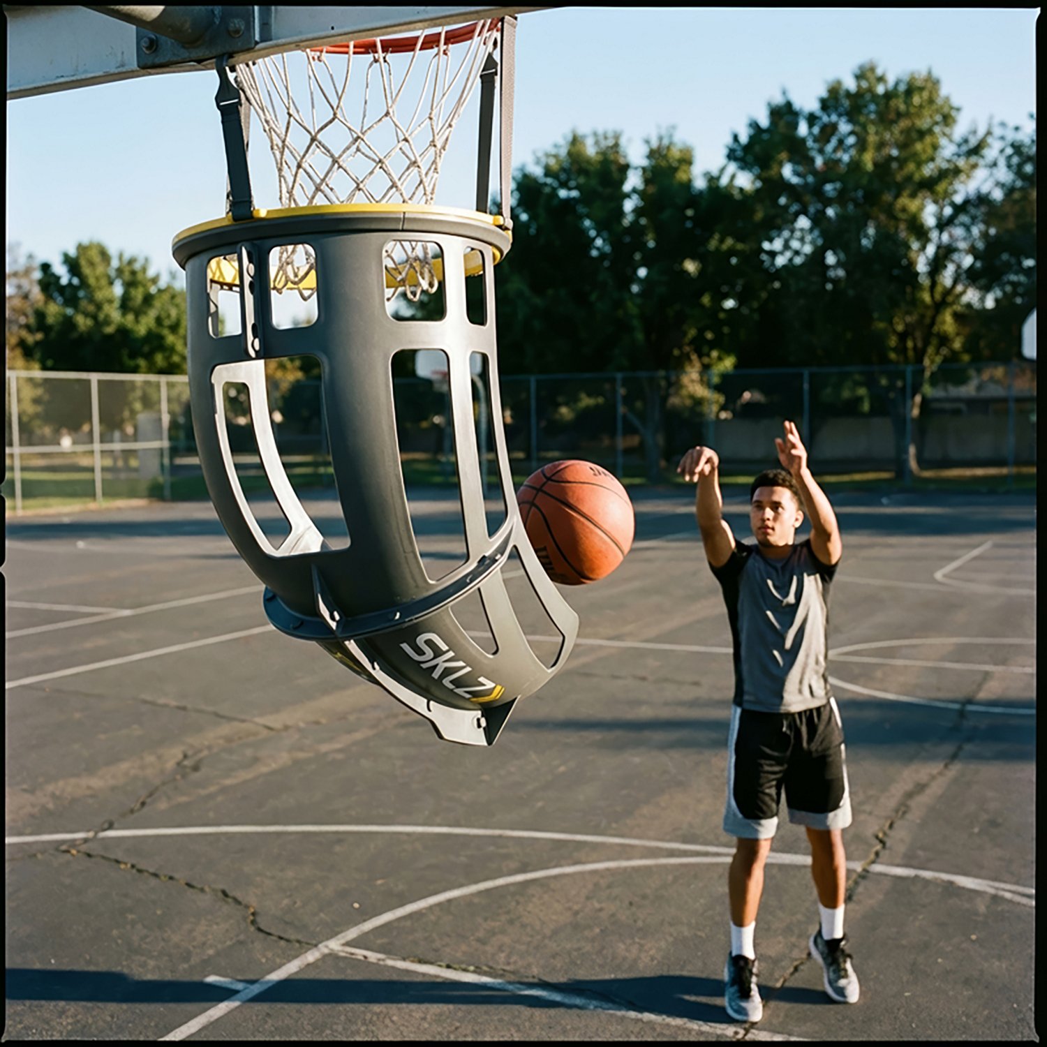 SKLZ Kick-Out Basketball Return System - view number 2