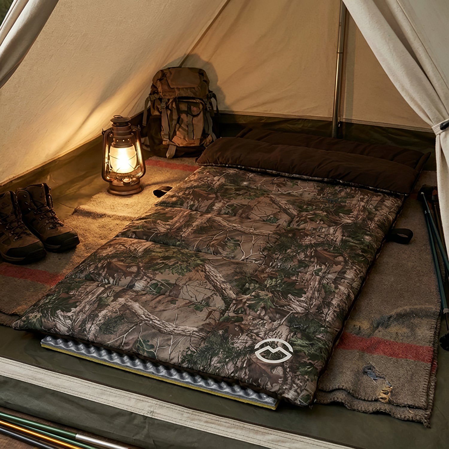 Magellan Outdoors 10 Degrees F Rectangular Sleeping Bag - view number 6