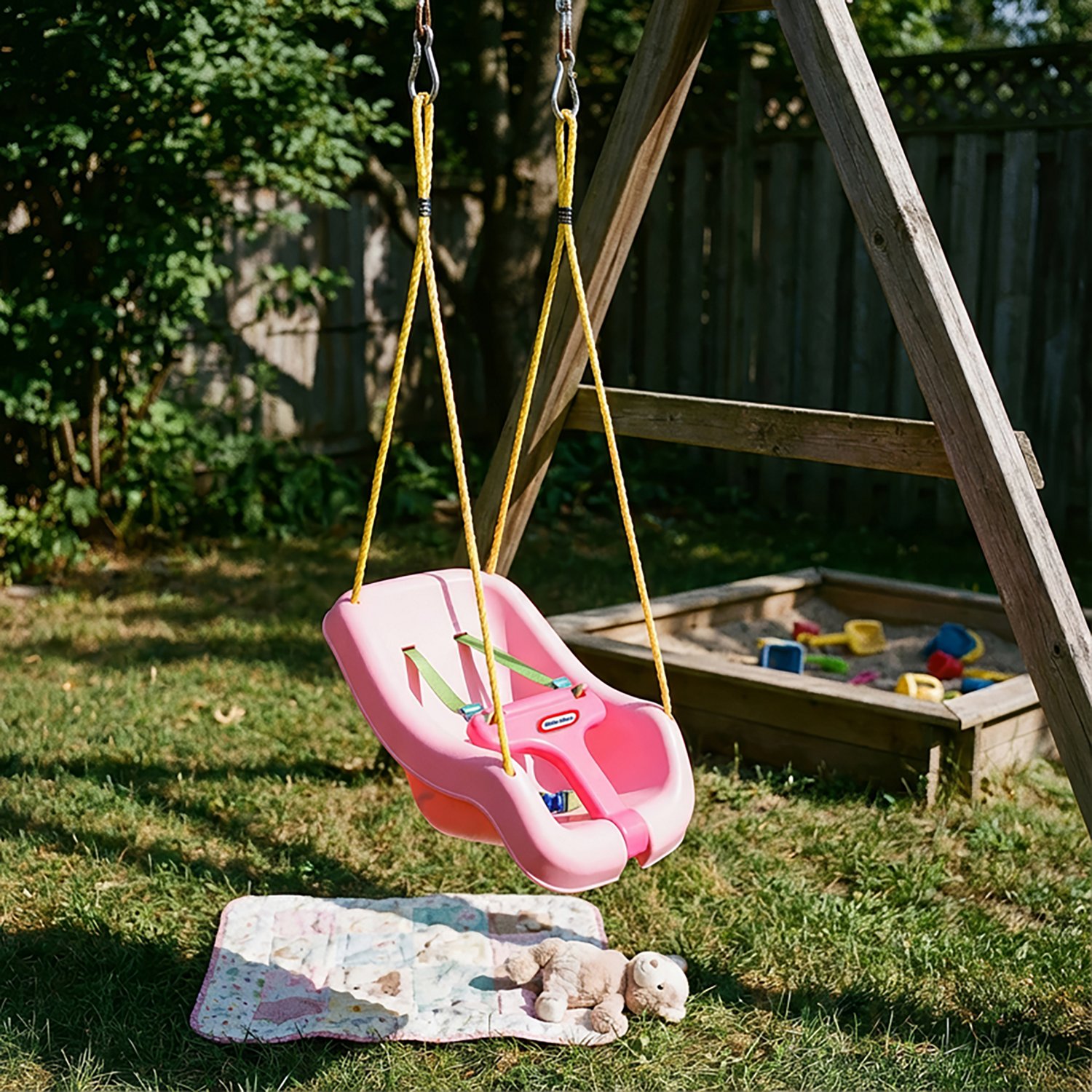 Little Tikes® 2-in-1 Snug 'n Secure™ Swing - view number 6