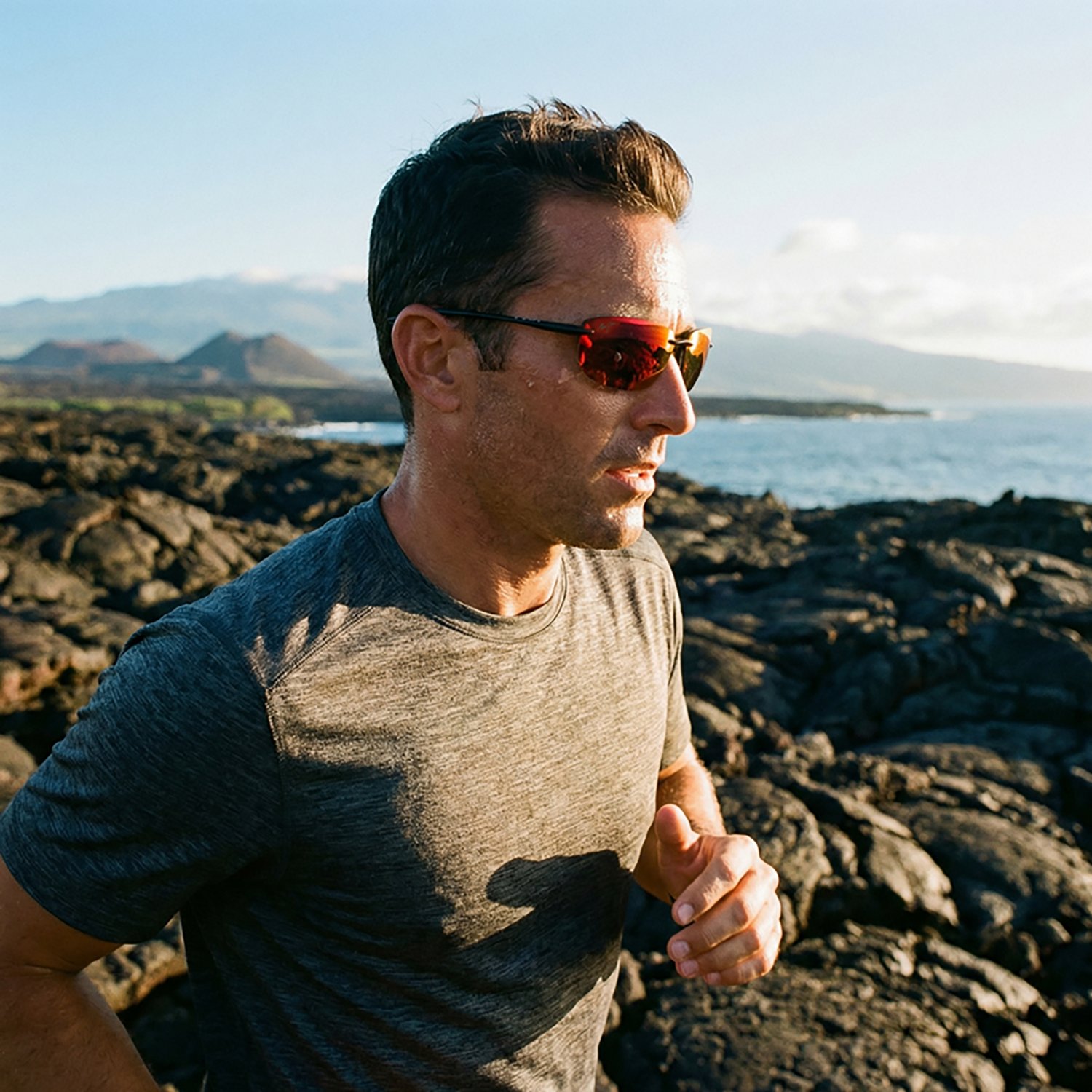 Maui Jim Adults' Ho'okipa Polarized Sunglasses - view number 4