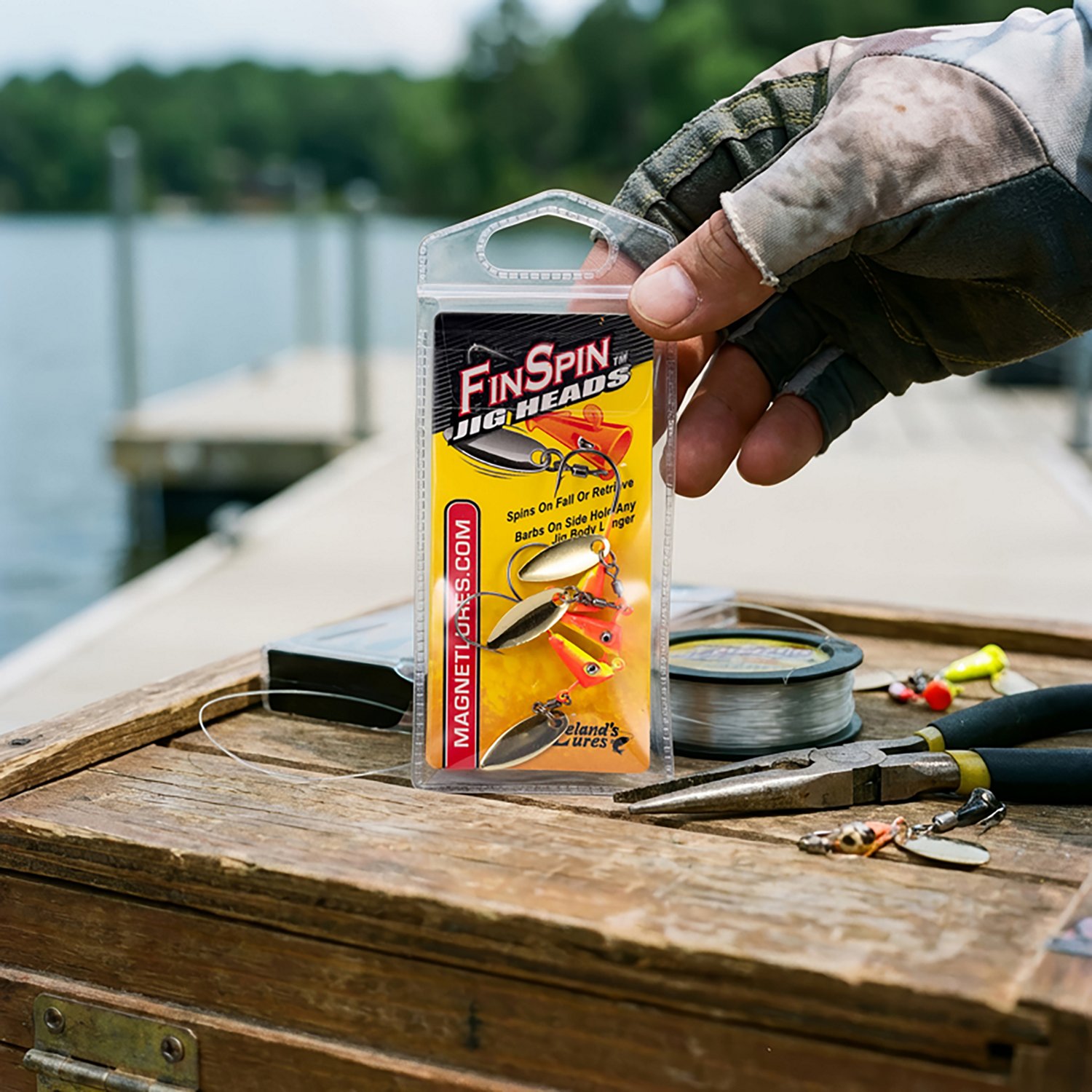 Crappie Magnet Fin Spin Jigheads 3-Pack - view number 3