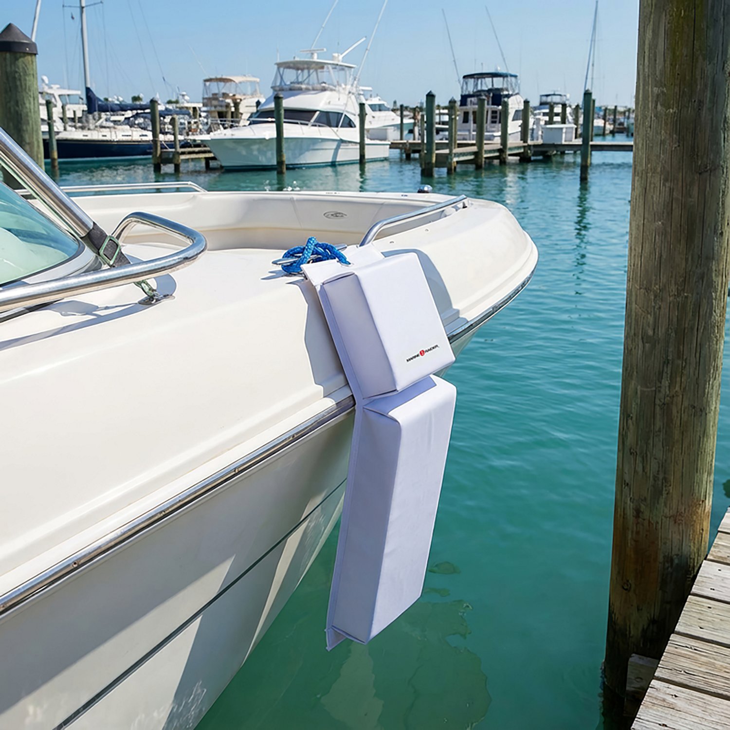 Marine Raider™ Contour Fender - view number 4