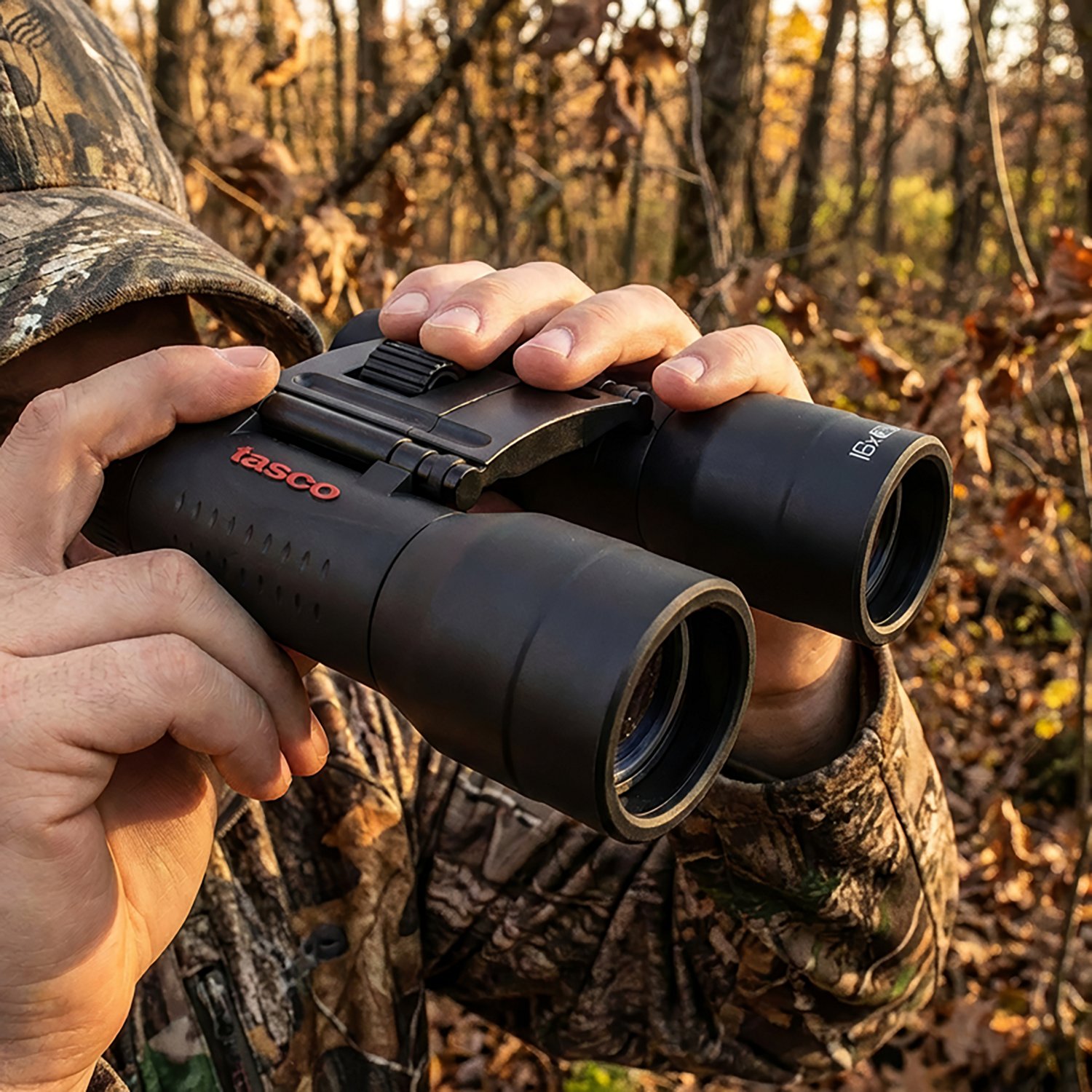 Tasco Essentials 16 x 32 Roof Prism Binoculars - view number 3