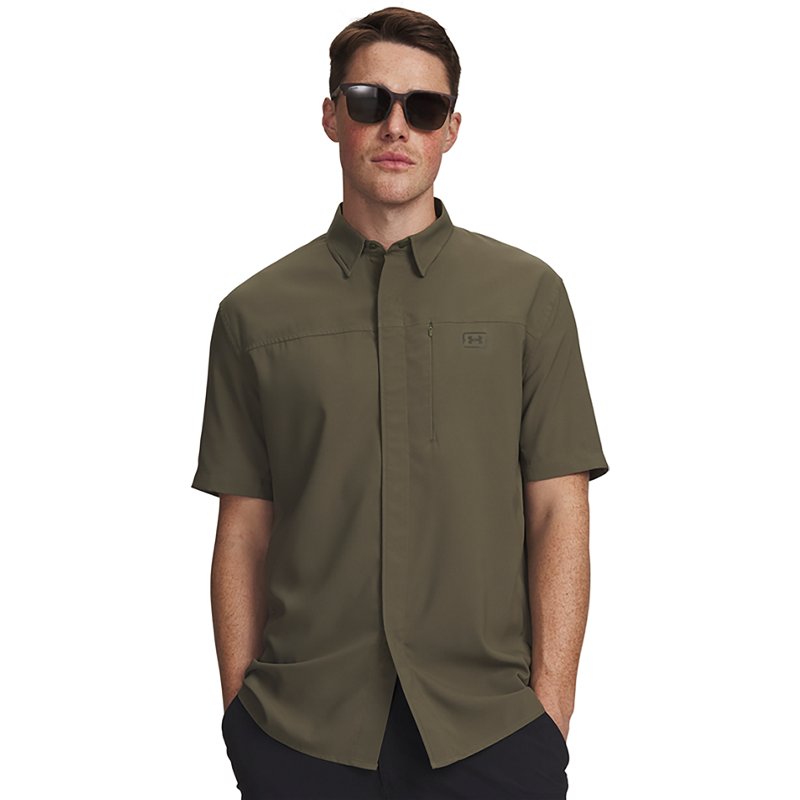 Under Armour Men's Shorebreak Hybrid Woven Short Sleeve Shirt