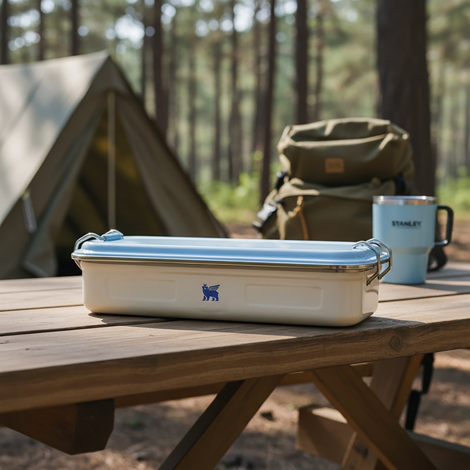 Stanley 1.25 qt Classic Legendary Oasis Useful Box                                                                               - view number 4