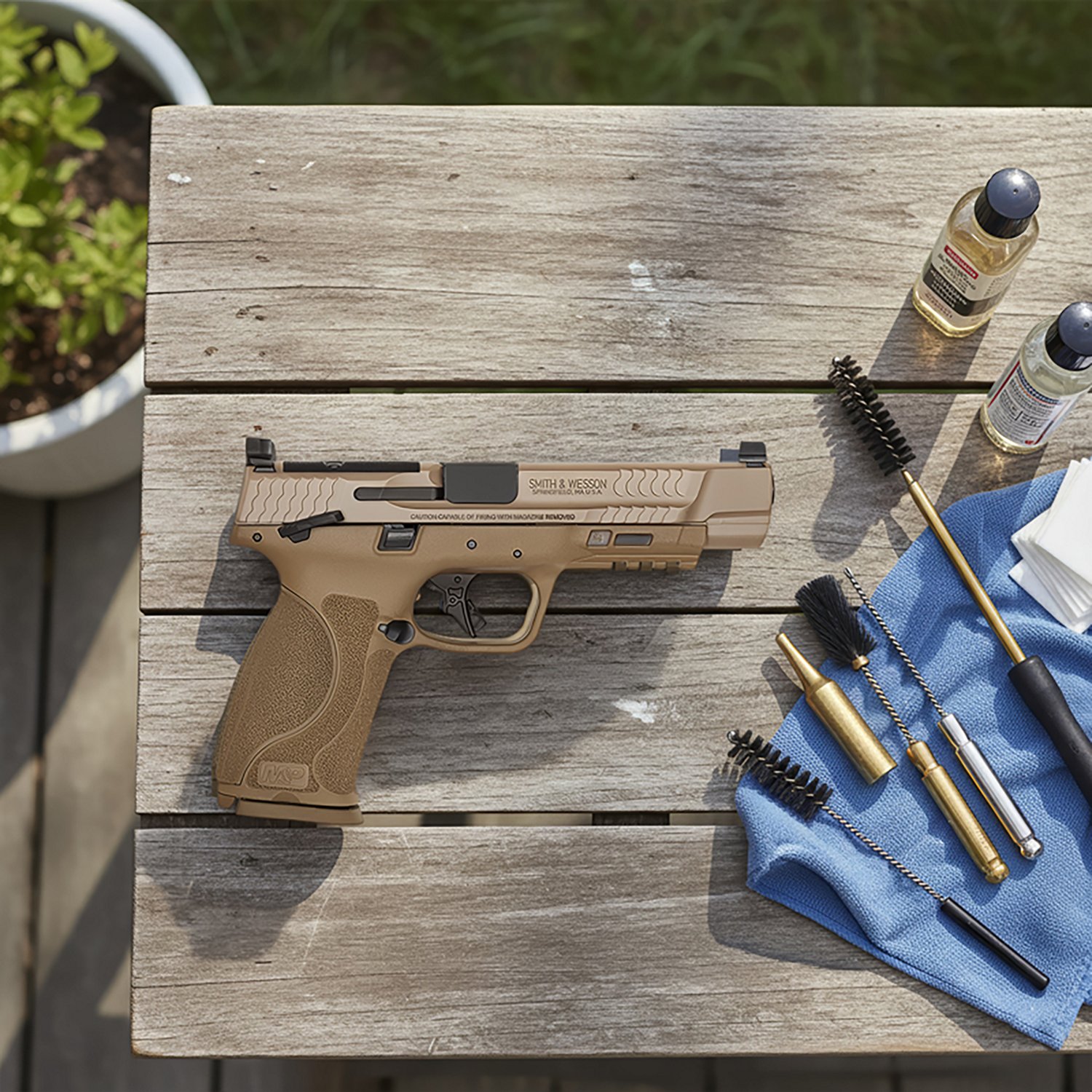 Smith & Wesson M&P9 M2.0 9mm Luger Full Size Striker Fired Pistol                                                                - view number 2