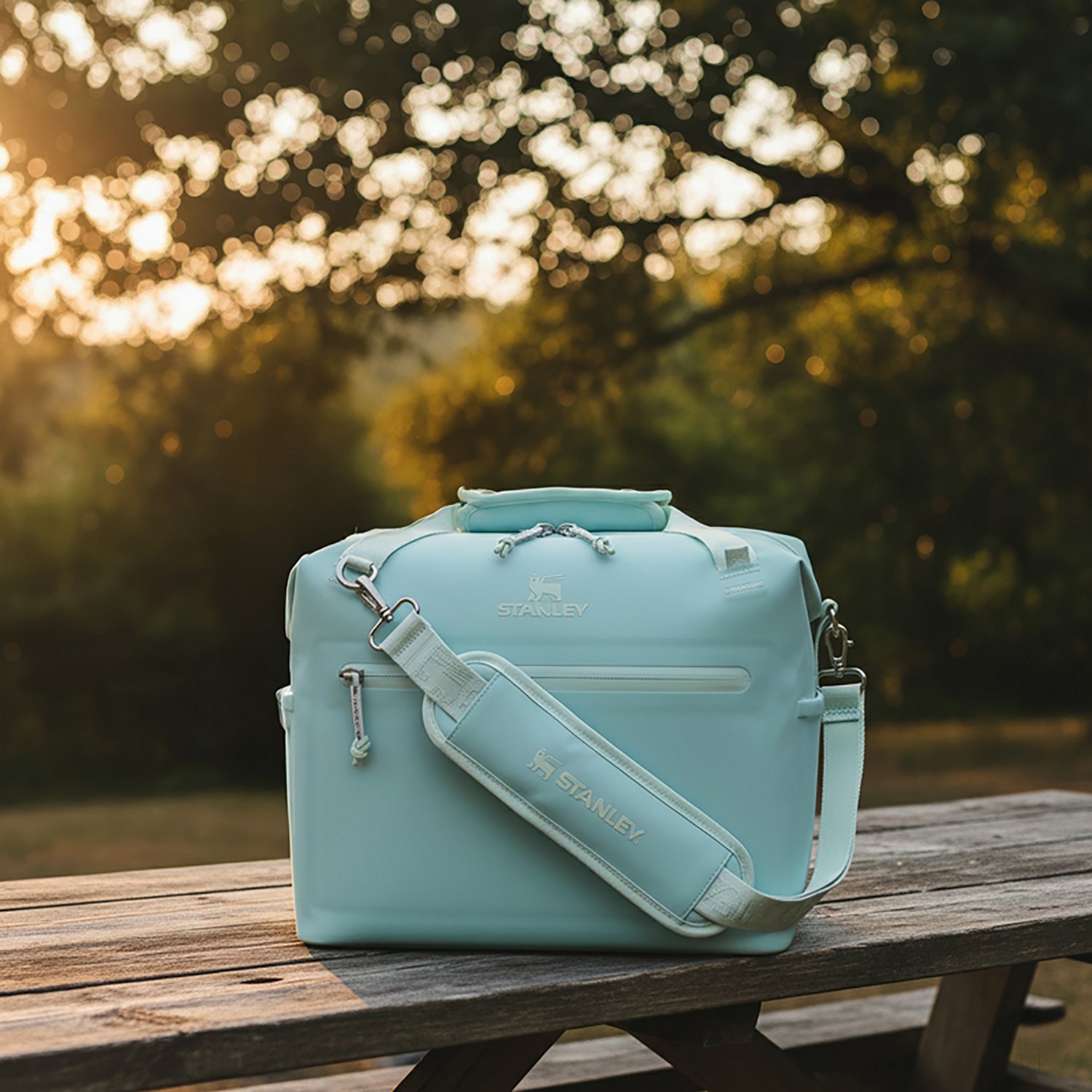 Stanley All Day Julienne 12 qt Midi Cooler - view number 5