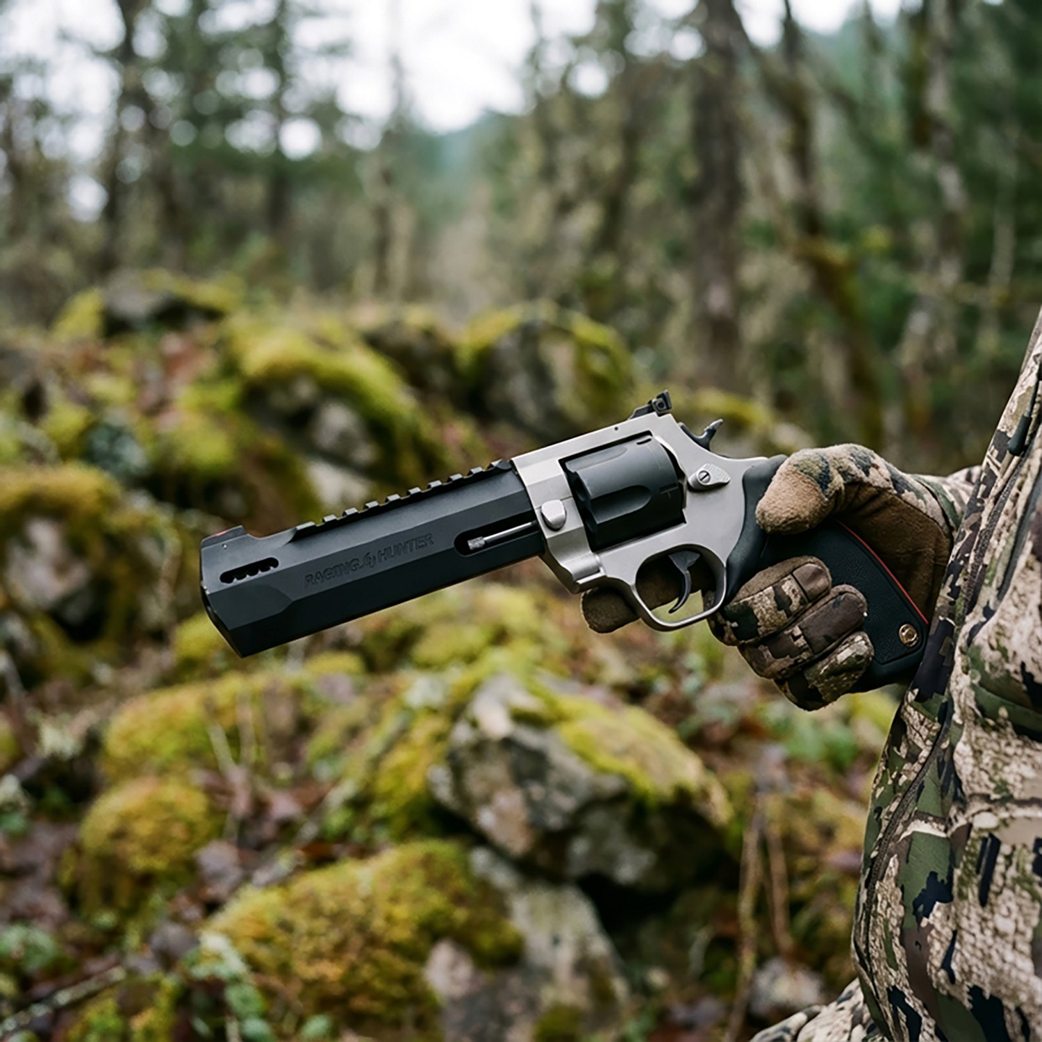 Taurus Raging Hunter .500 S&W Magnum Revolver - view number 2