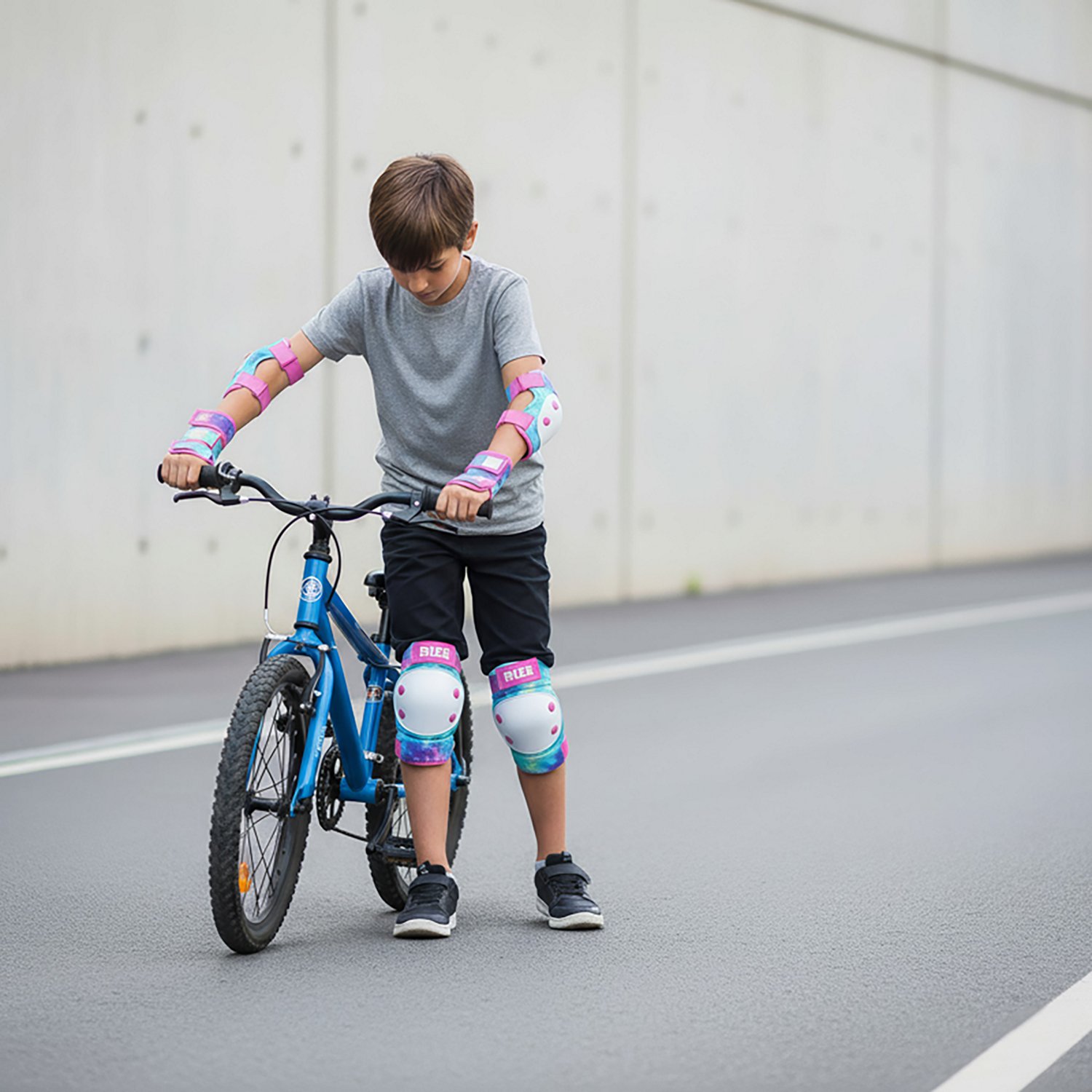 RIZE Kids' Tie Dye Elbow and Knee Pad Set - view number 8