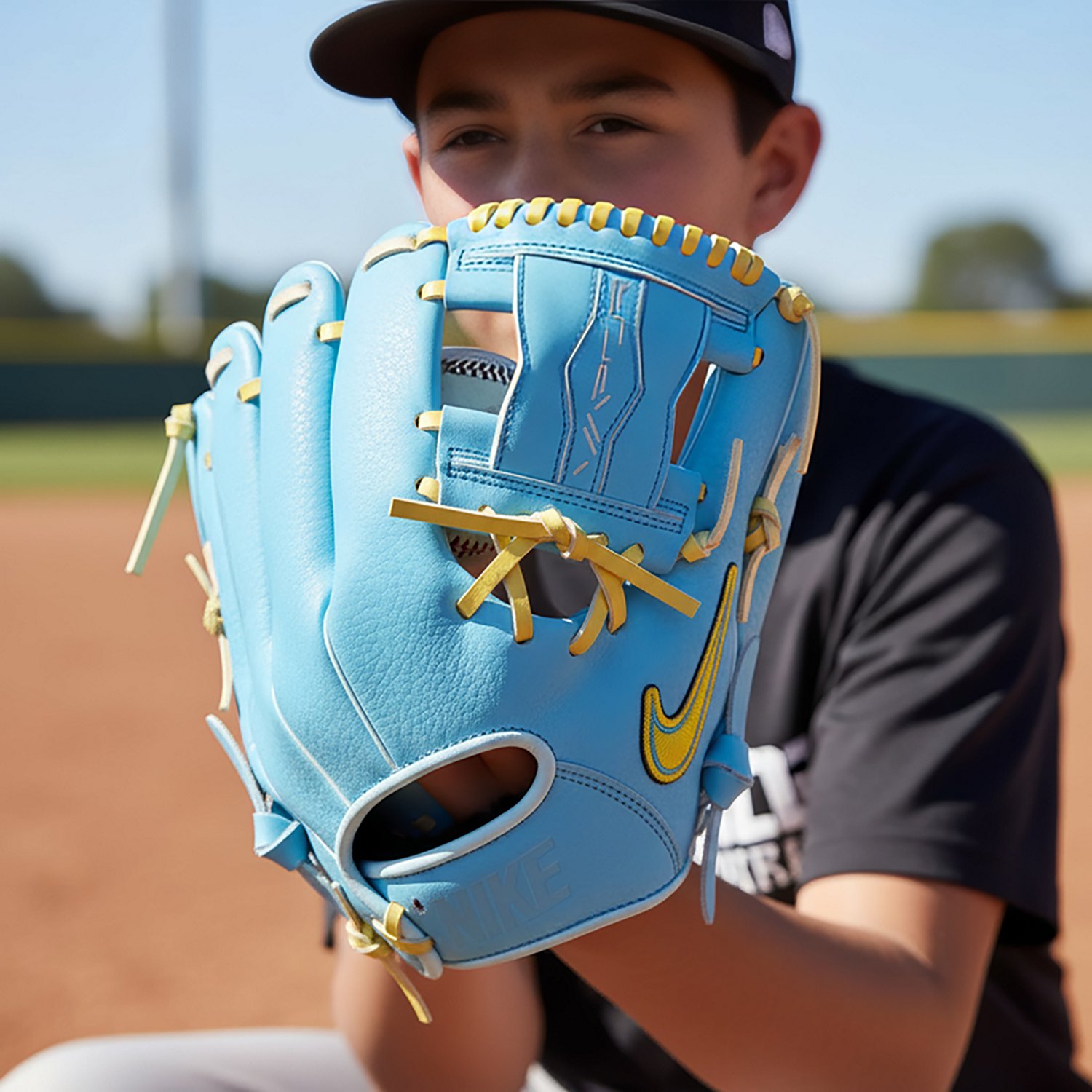 Nike 10.5 in Youth Vapor Ronald Acuna Fielding Baseball Glove - view number 5