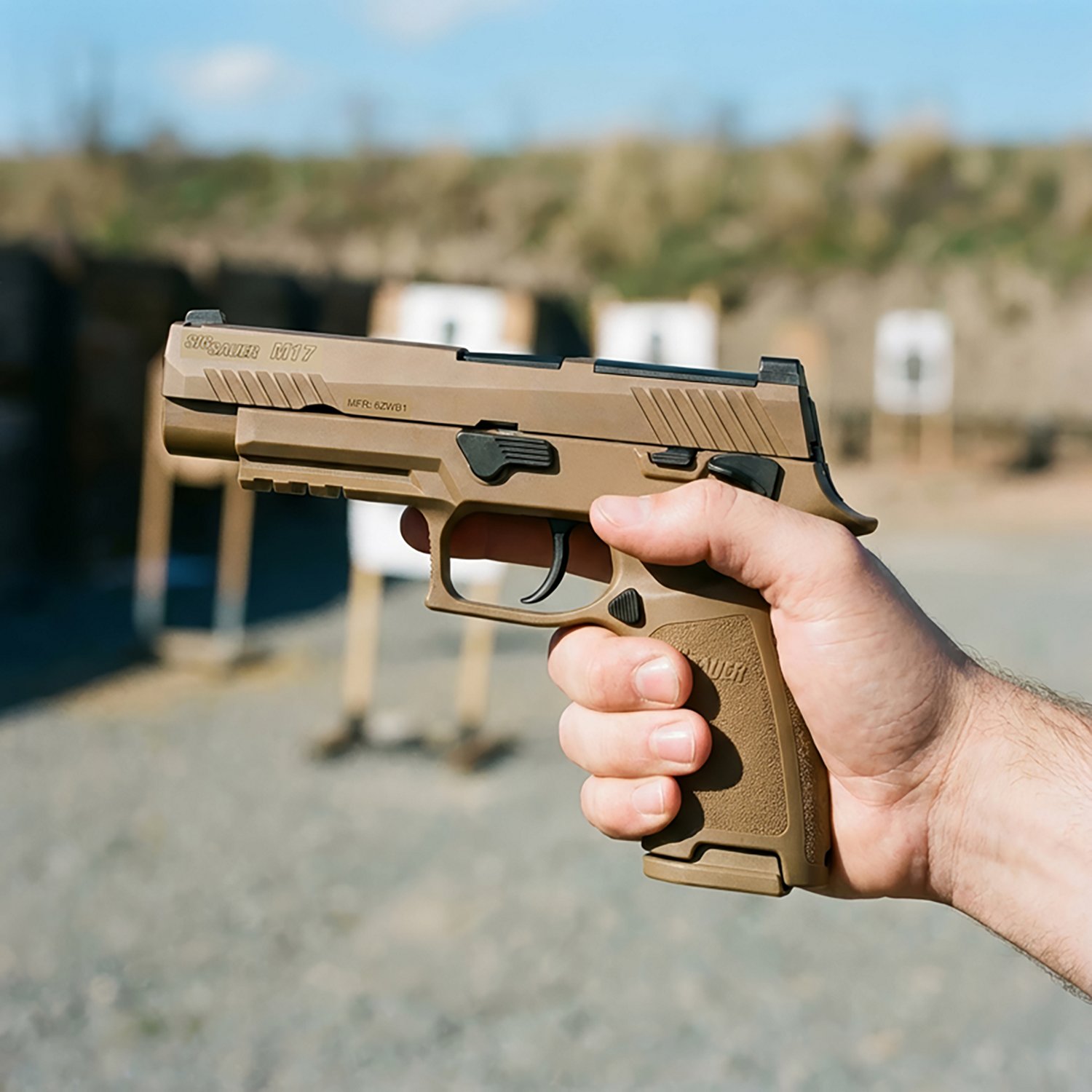 SIG SAUER P320 M17 9mm Pistol - view number 3