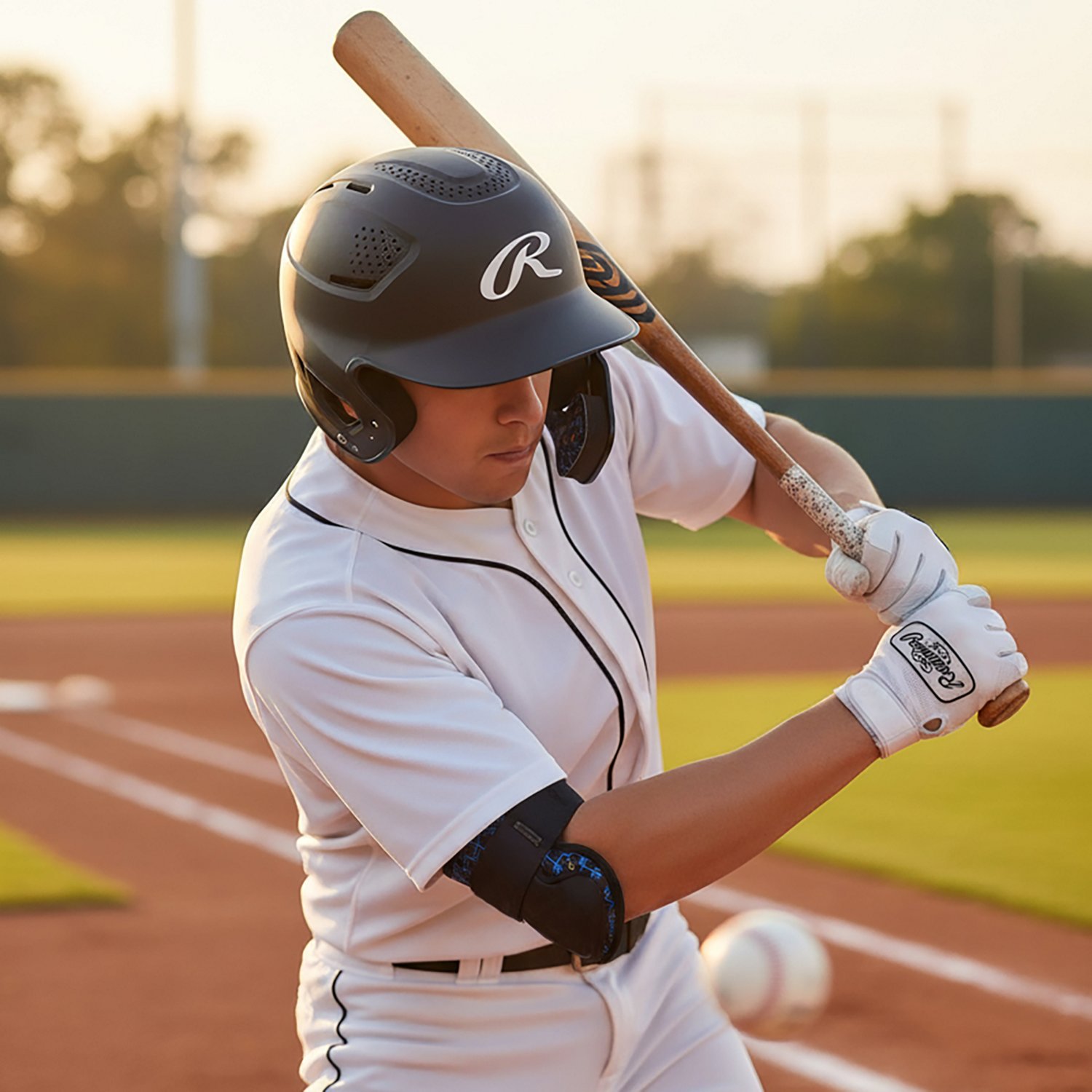 Rawlings Men's RX2 Reversible Jawguard Helmet - view number 8