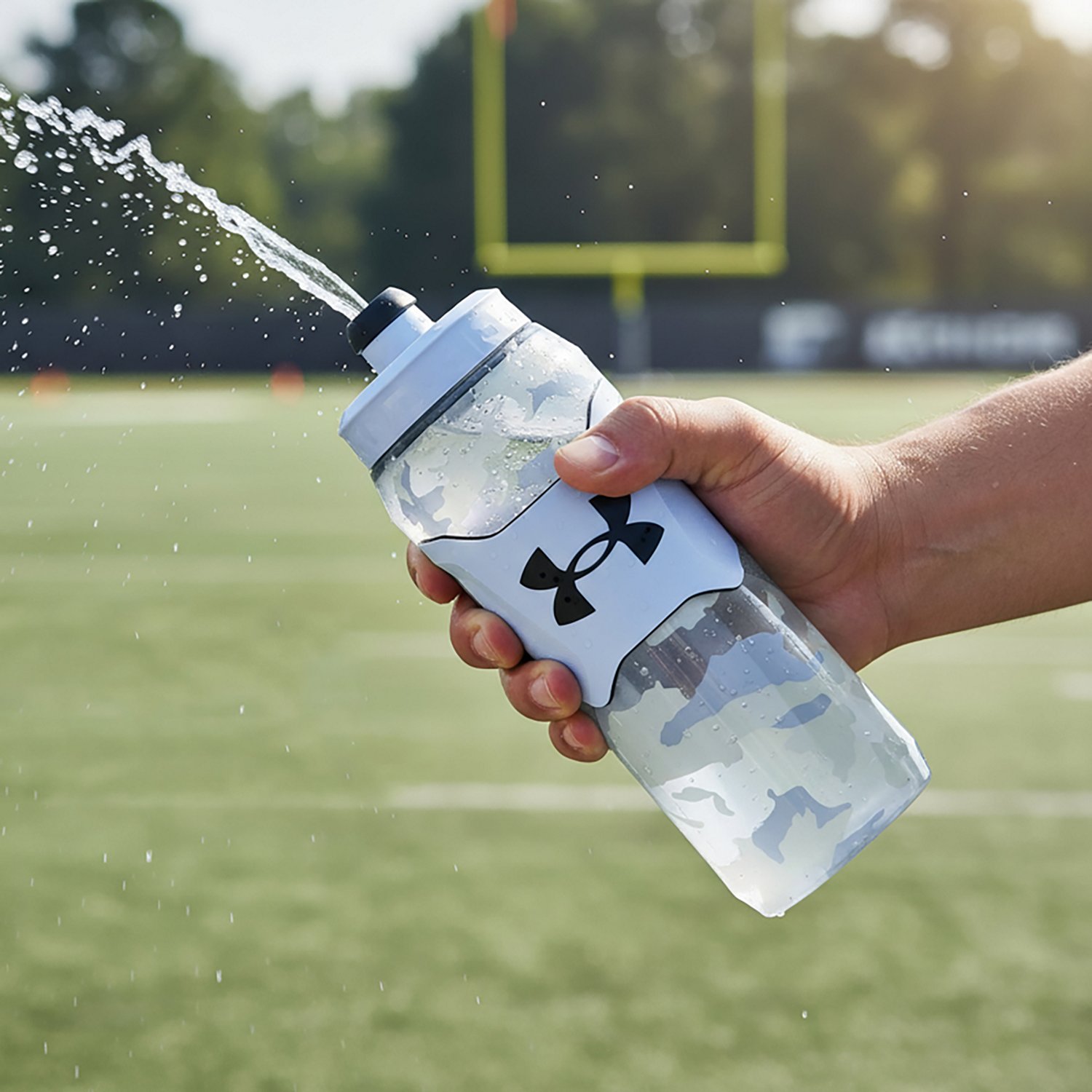 Under Armour Playmaker Squeeze Insulated 2 Camo 28 oz. Water Bottle - view number 6