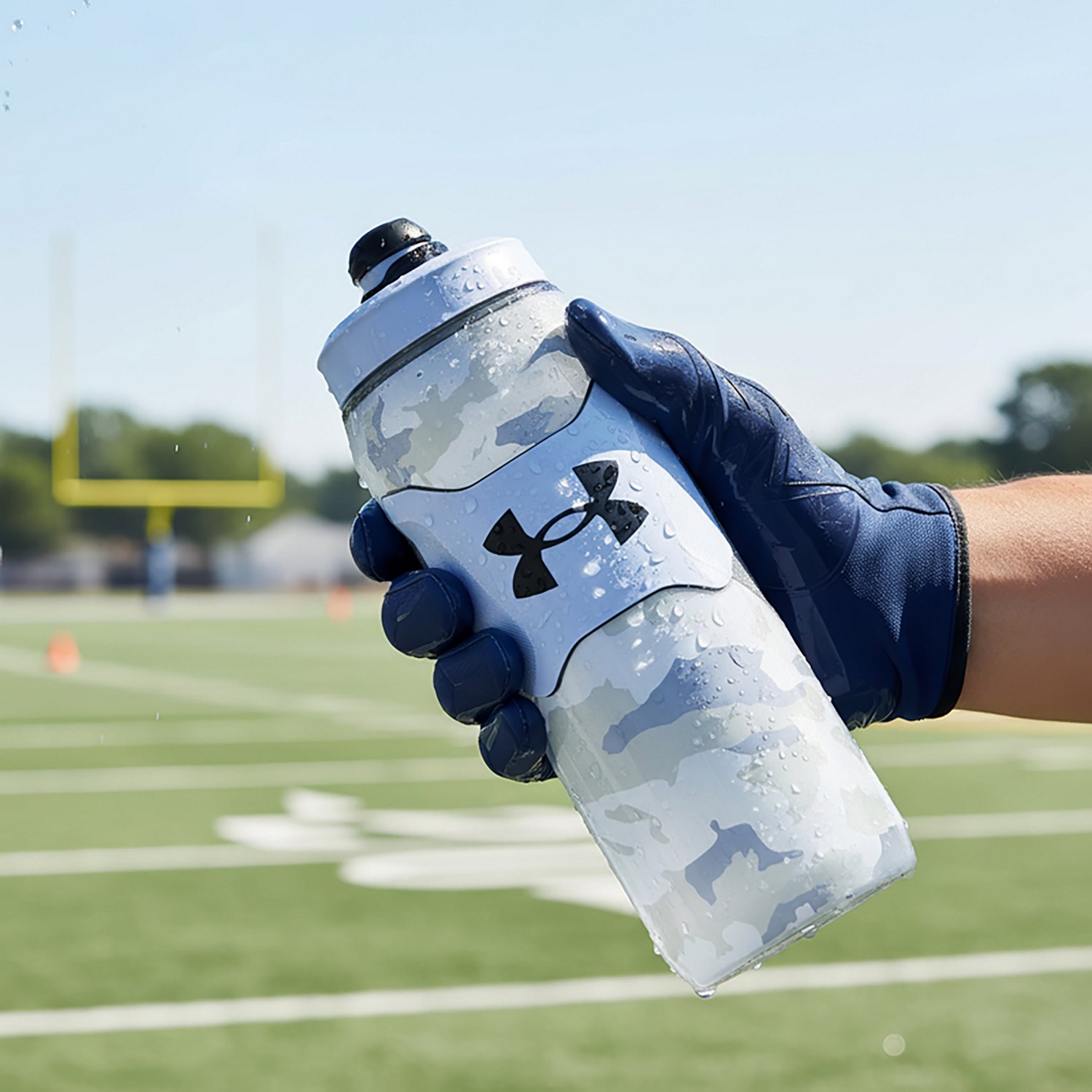 Under Armour Playmaker Squeeze Insulated 2 Camo 28 oz. Water Bottle - view number 7