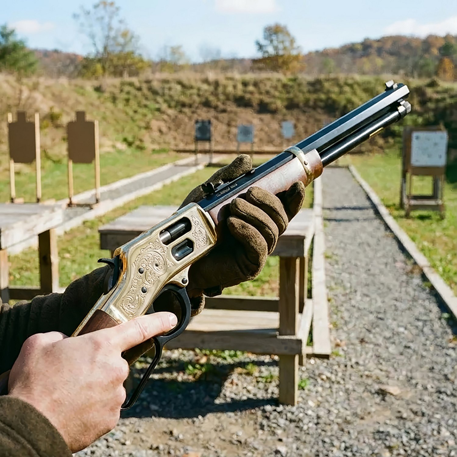 Henry Side Gate Deluxe .45 Colt Lever Action Rifle - view number 2