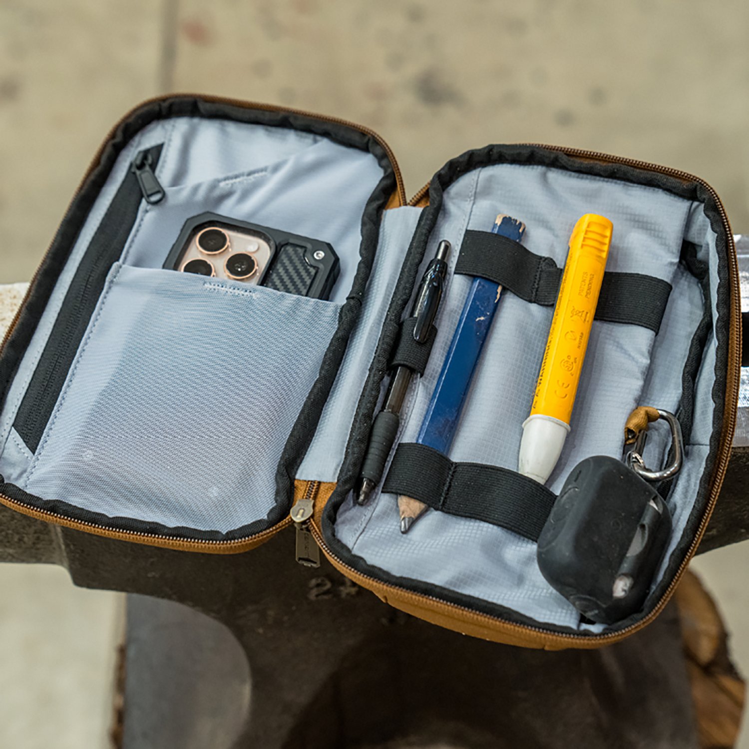 Carhartt 600-Denier Soft Tool Organizer - view number 7