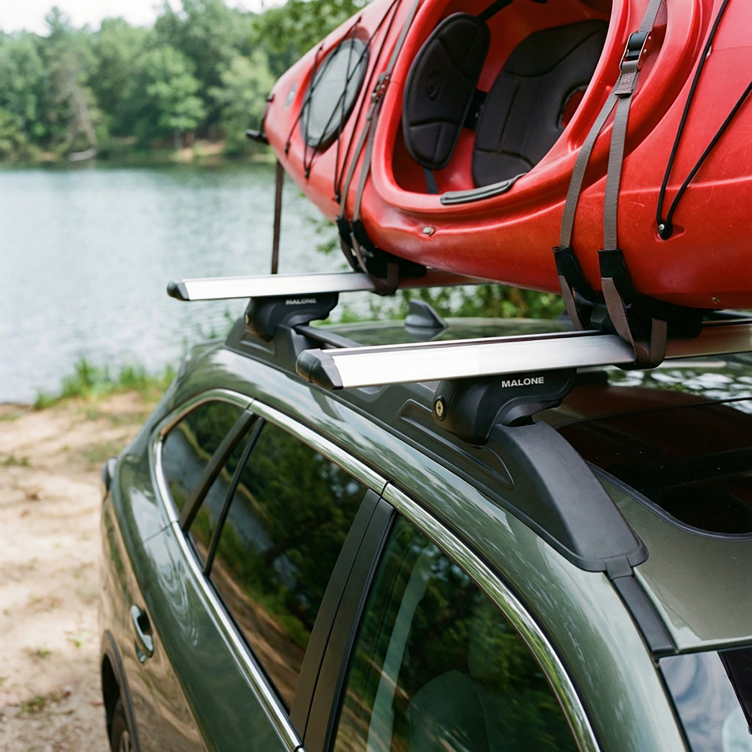 Malone Auto Racks AirFlow2 Universal 50 in Cross Rail System - view number 2