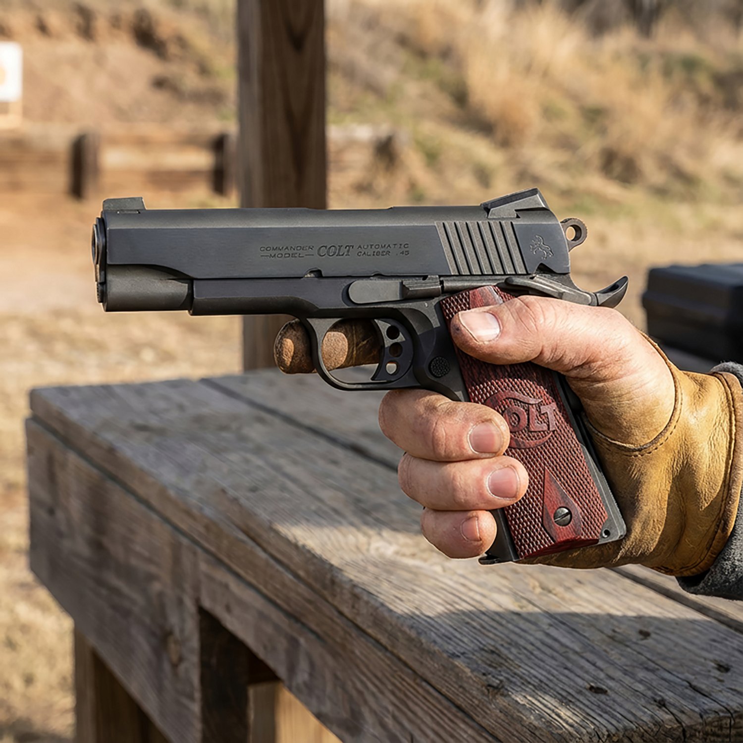 Colt Lightweight Commander 1911 9mm Luger Pistol - view number 2