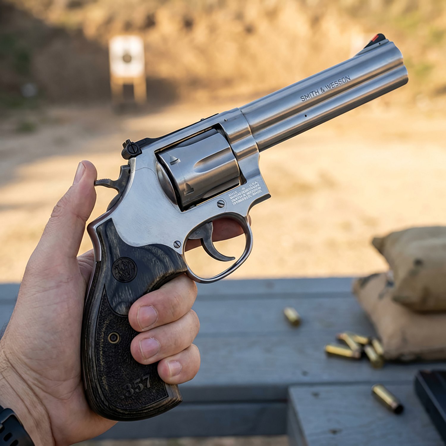 Smith & Wesson 686 Plus .357 Magnum Revolver - view number 3