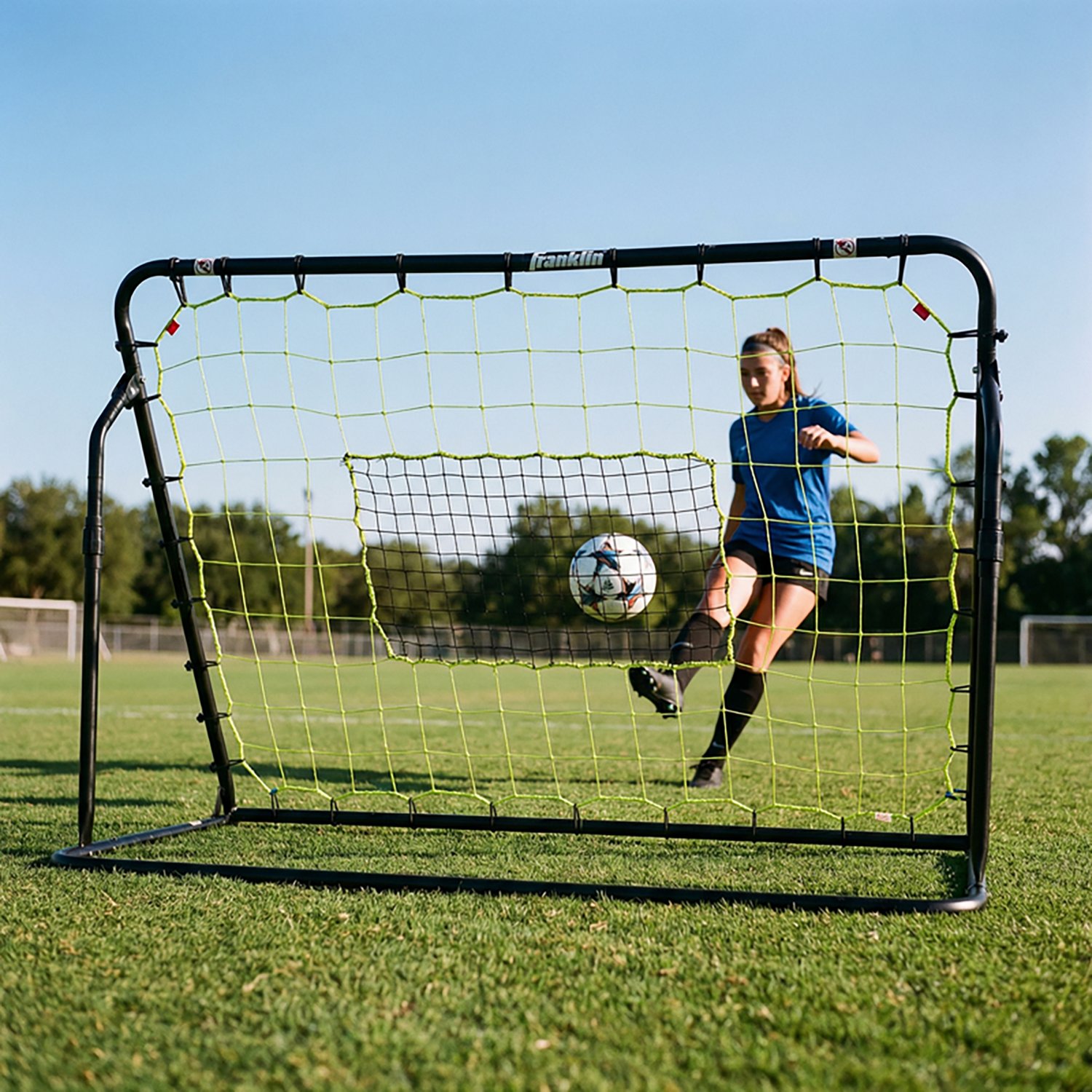 Franklin 4 ft x 6 ft Adjustable Soccer Rebounder - view number 7